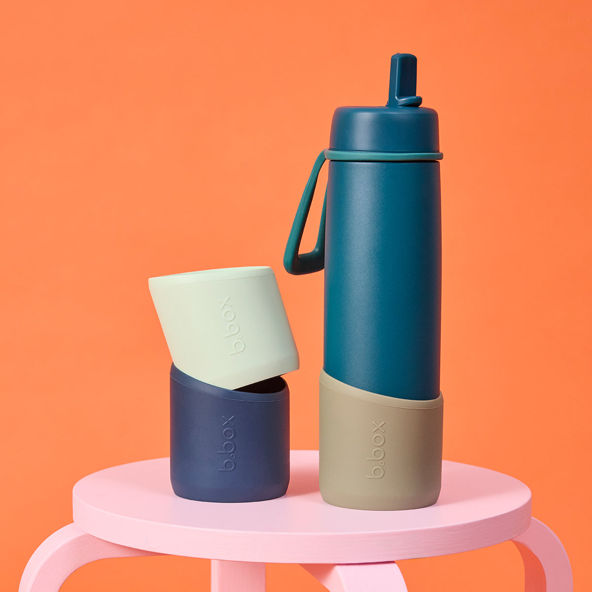 B.box Insulated Flip Top 690ml Bottle Bumper