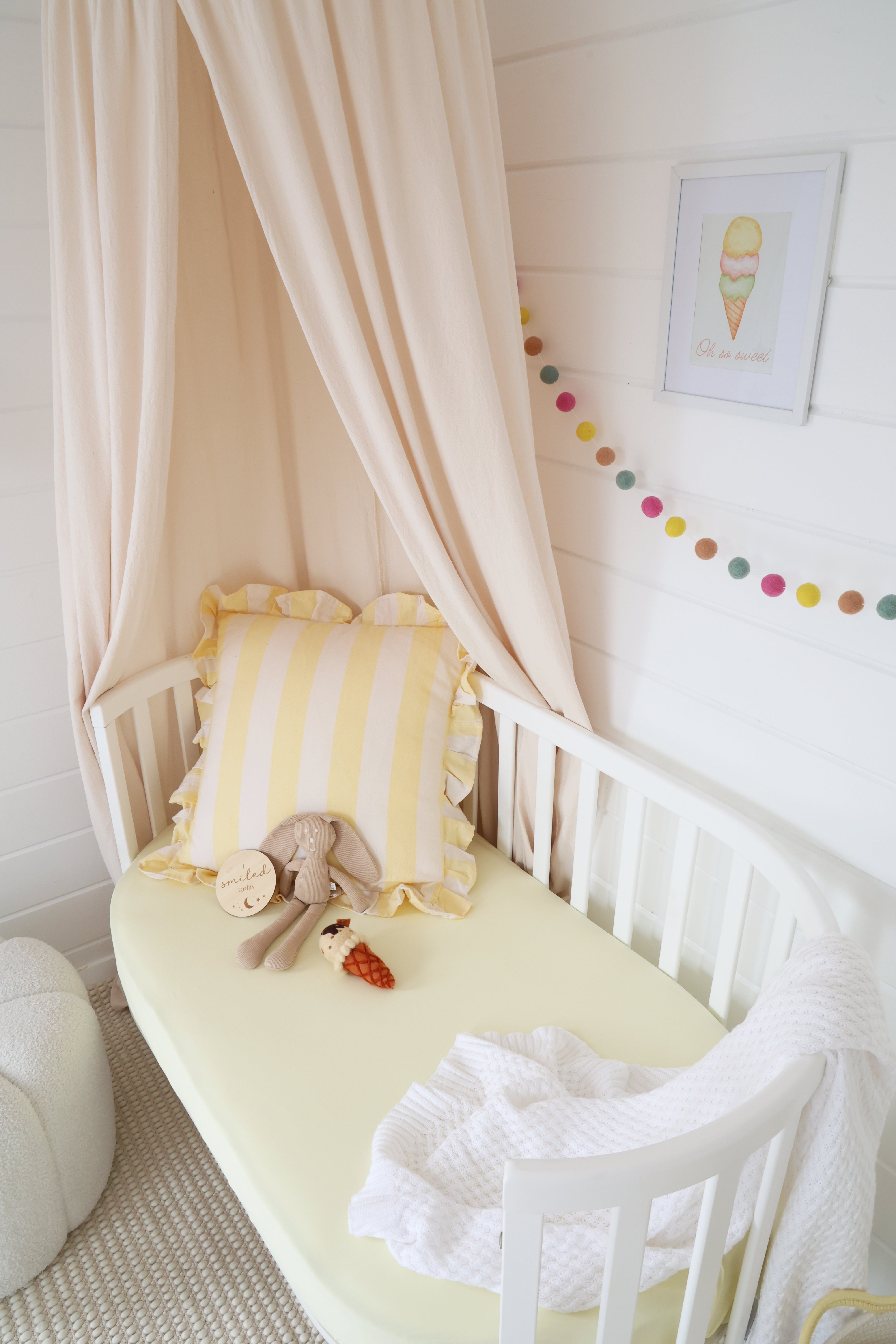 Snuggle Hunny Organic Cot Sheet Garden Lemon Sorbet