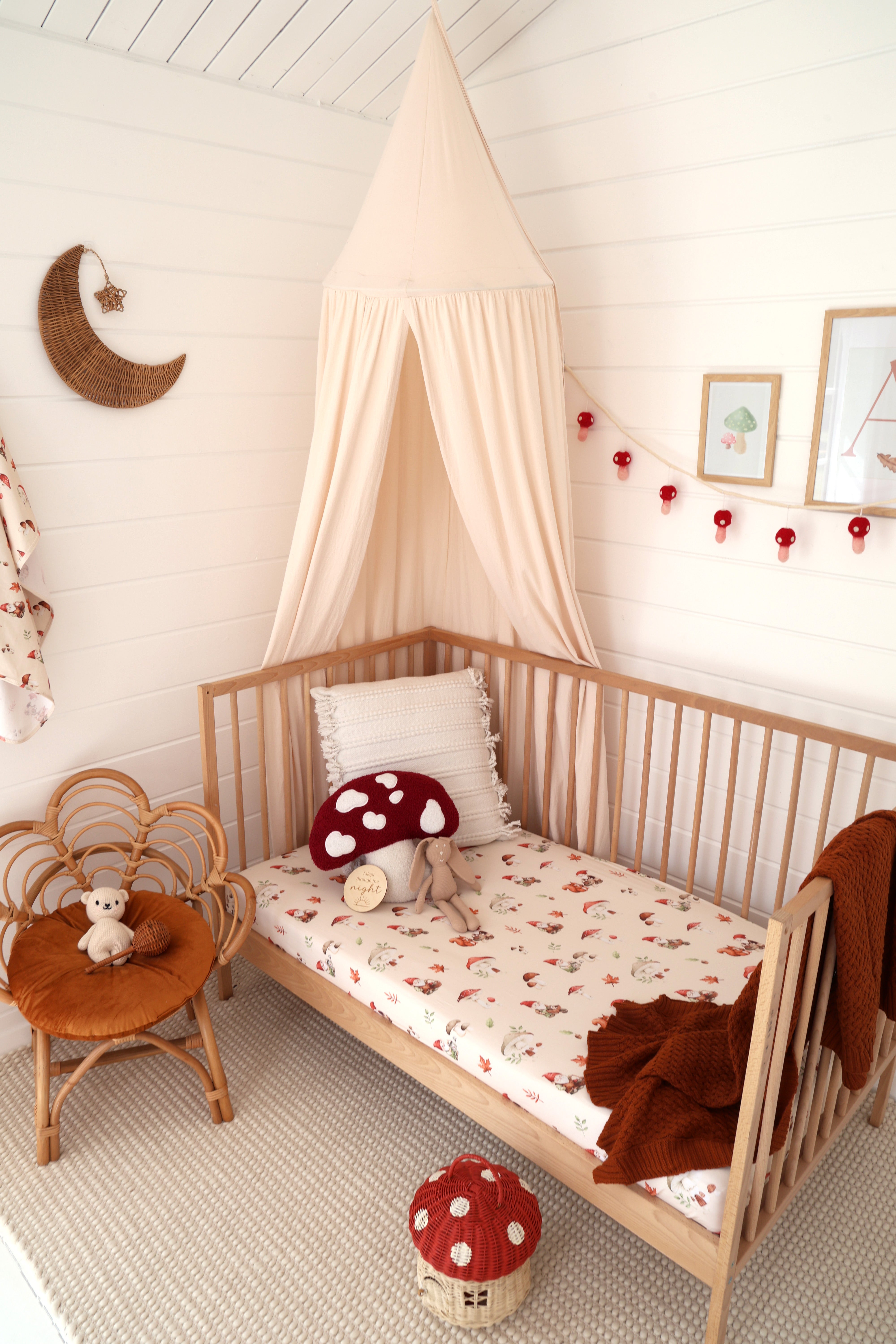 Snuggle Hunny Organic Cot Sheet Garden Gnomes