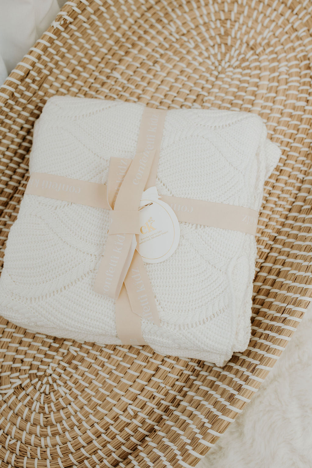 Confetti Kidz Keepsake Knit Blanket Milk