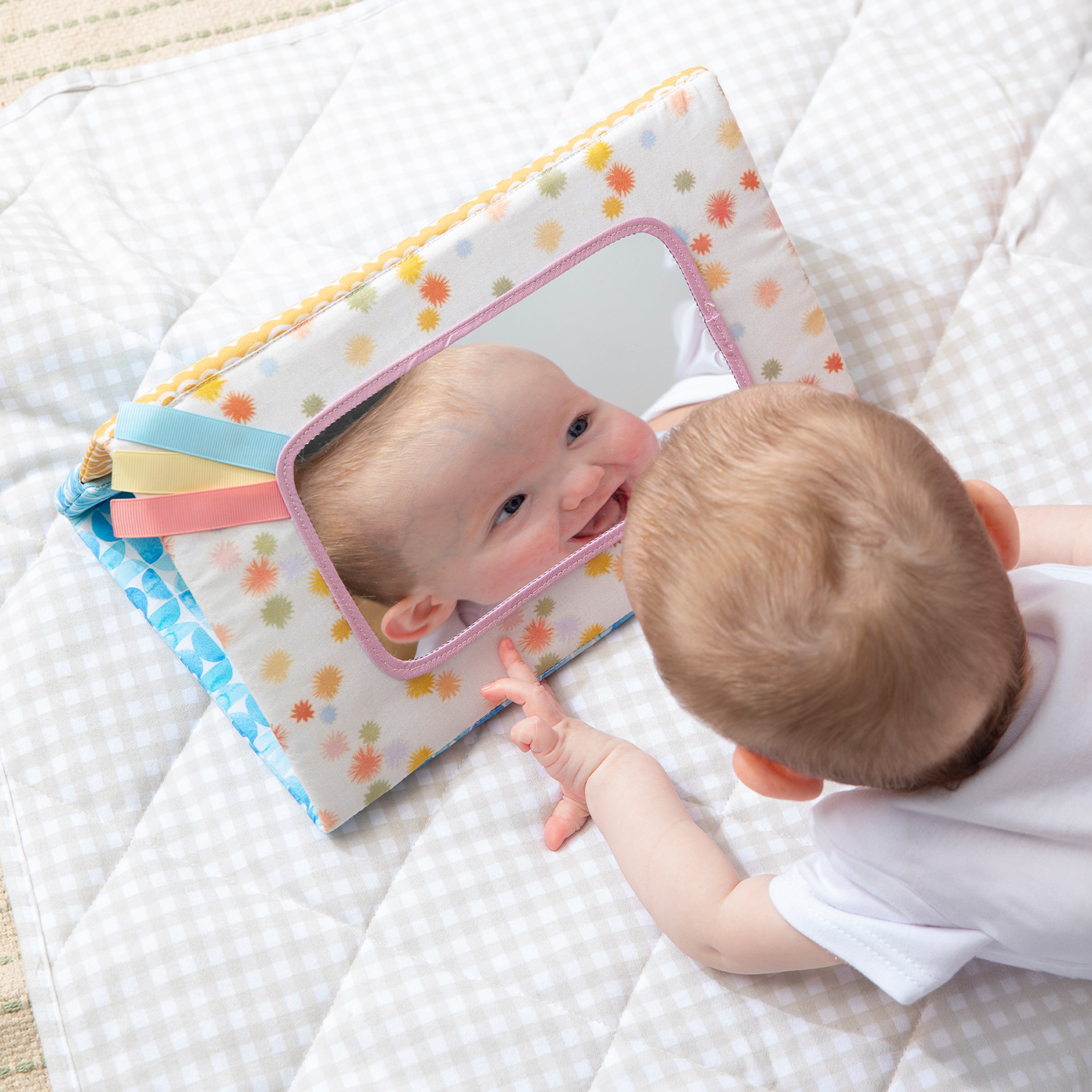 Playground Plus Box - Hello World 0-3 Months