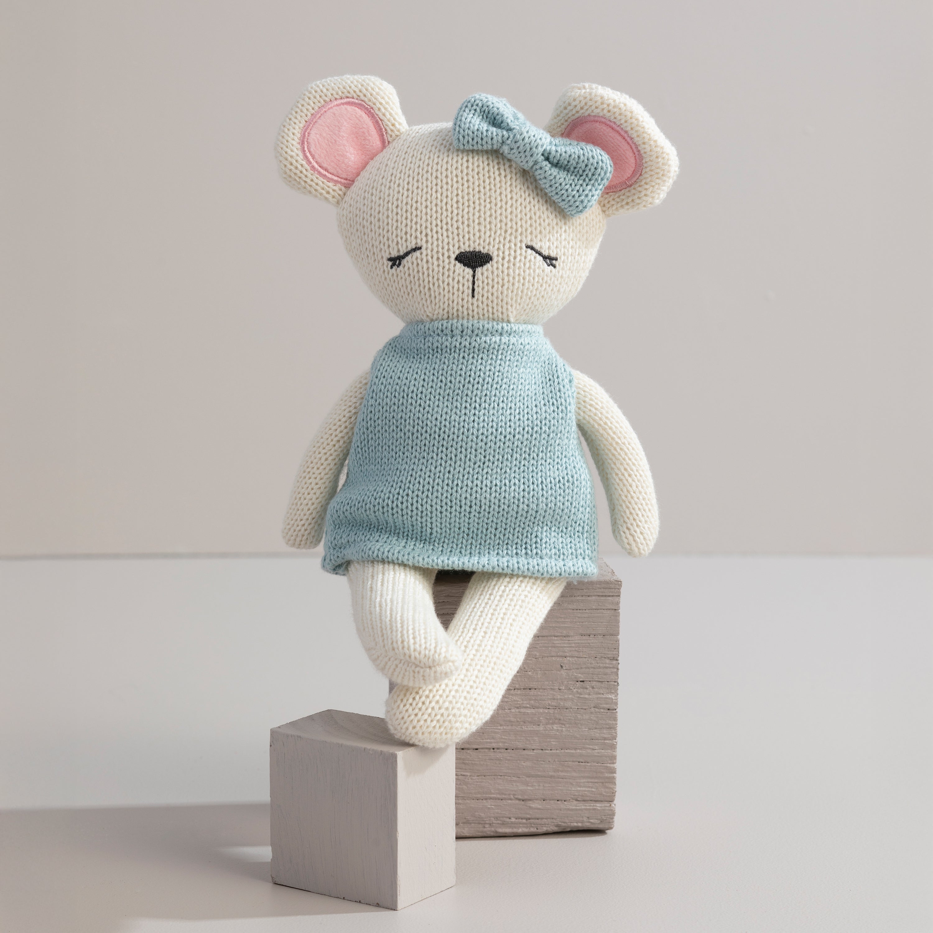Molly The Mouse Knitted Toy