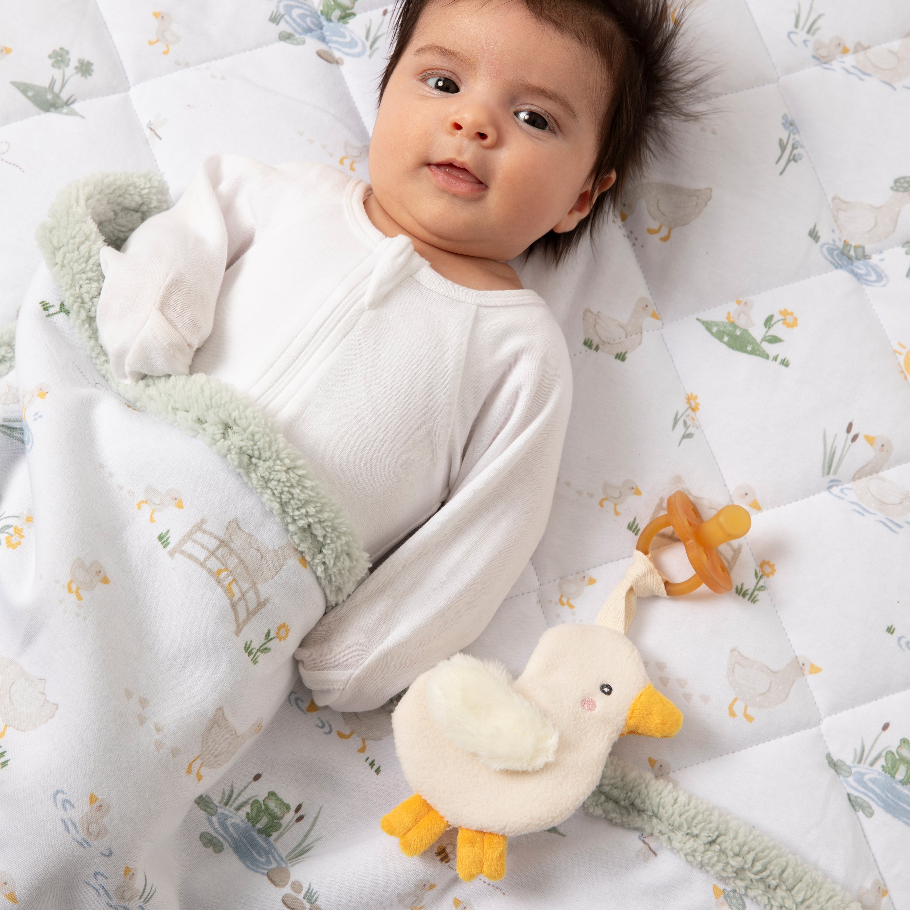 Living Textiles Teething Ring And Dummy Chain Gift Set - Goosey Goosey