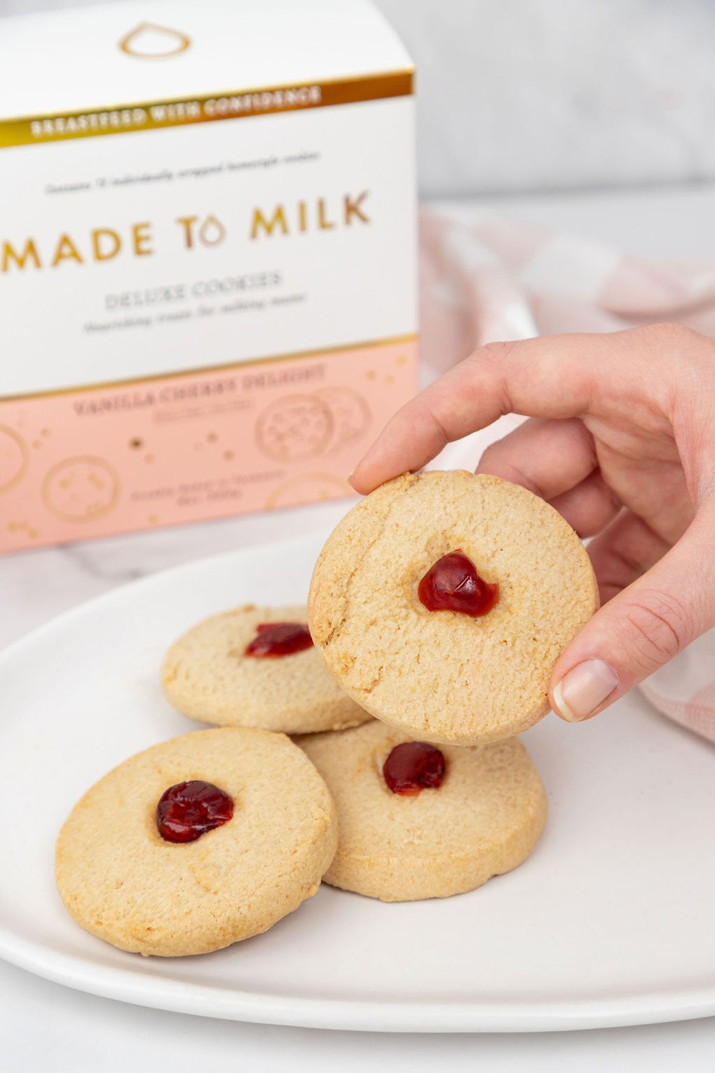 Made To Milk - Vanilla Cherry Delight Cookie
