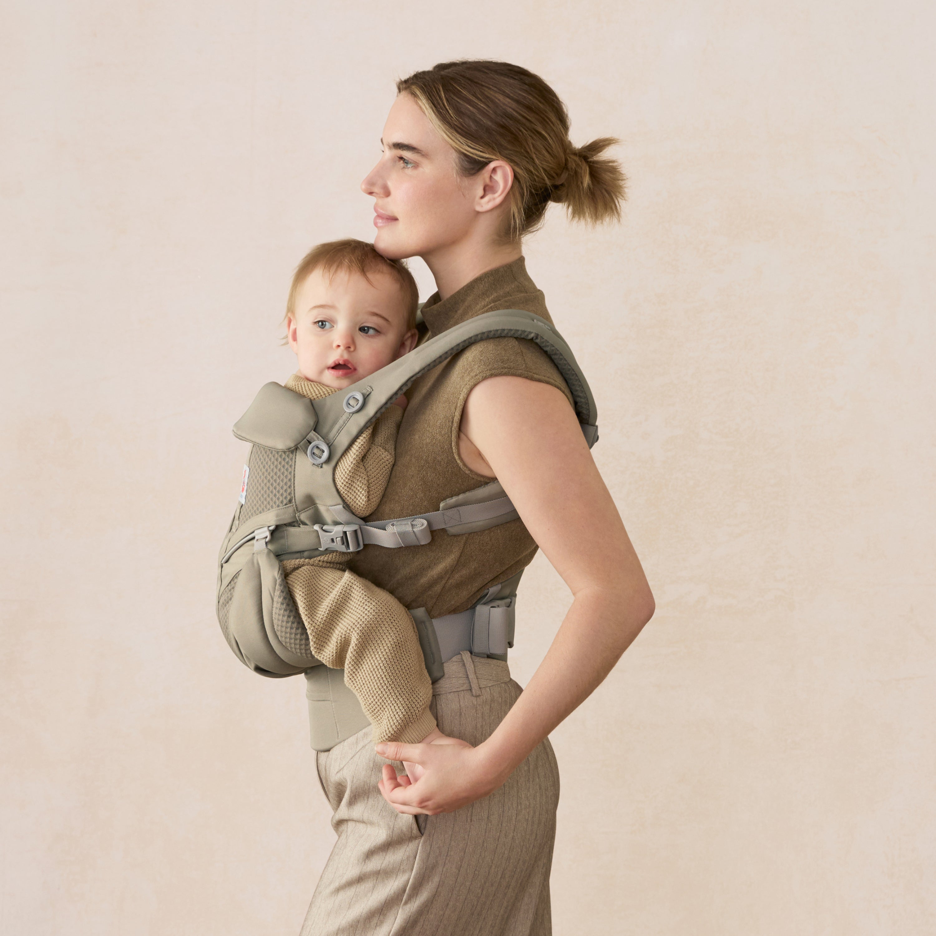 Ergobaby Omni Classic Mesh Carrier Soft Olive