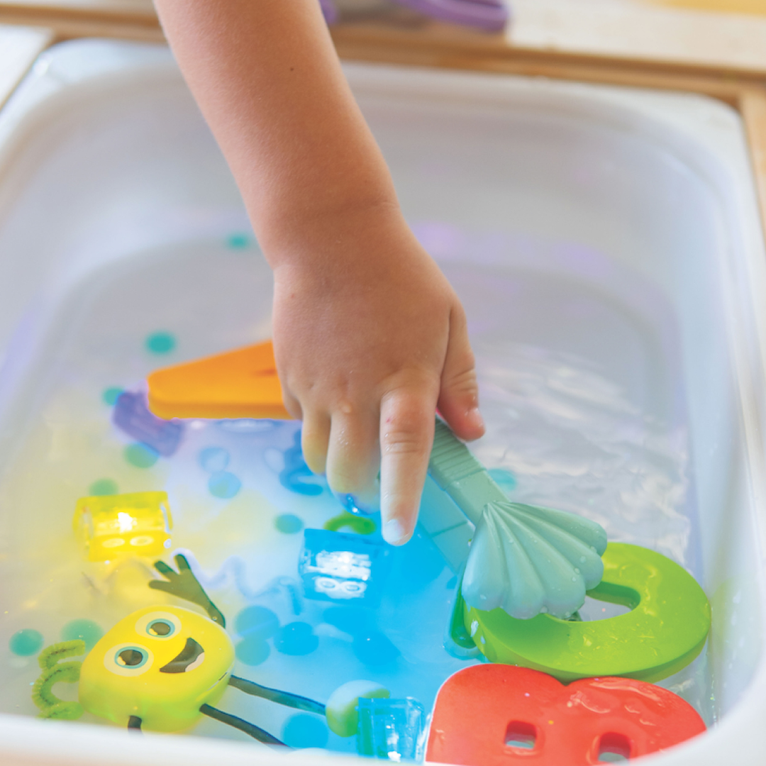 Jellystone Glo Pal Pick-up Pals