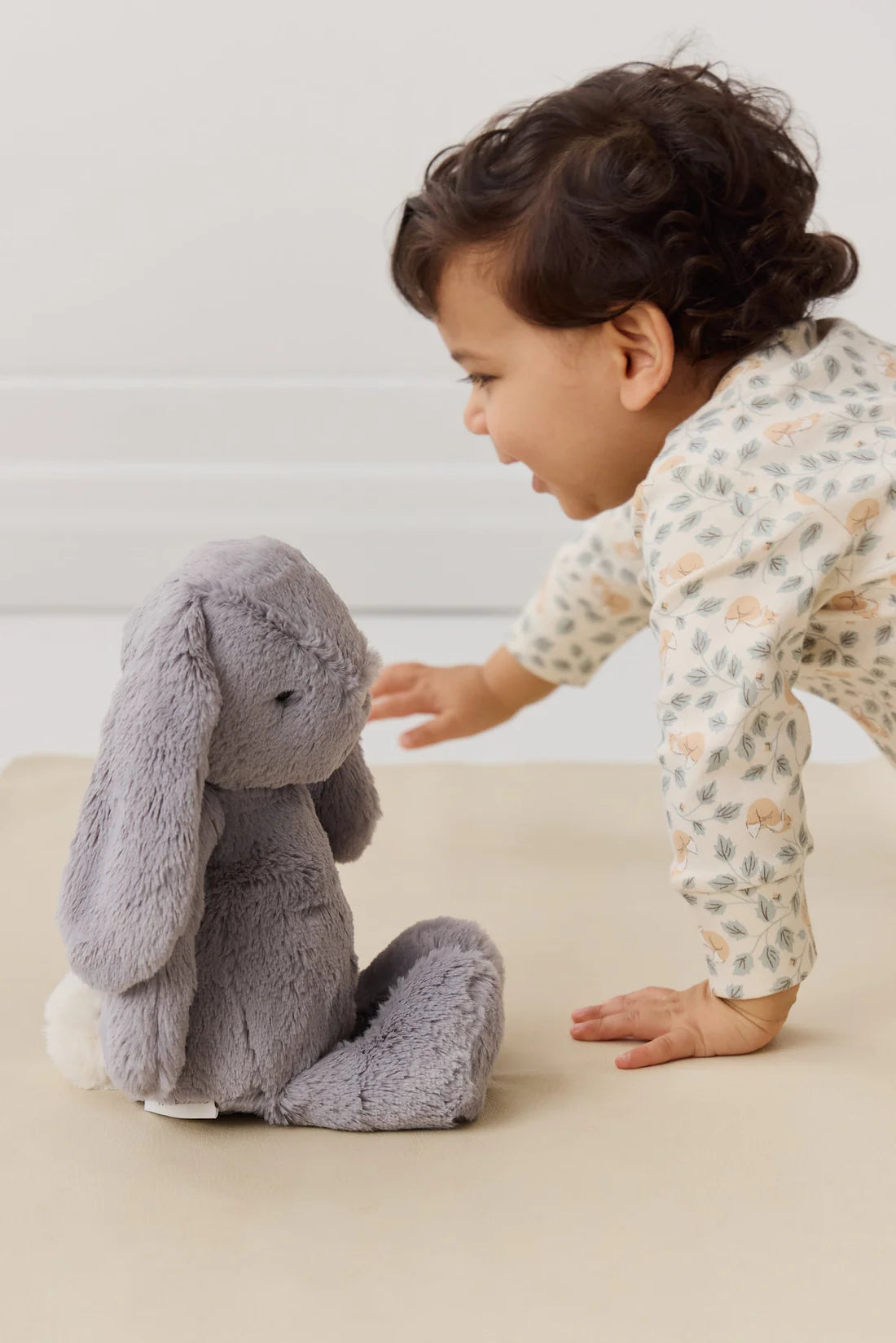 Snuggle Bunnies Penelope The Bunny - Silver 30cm