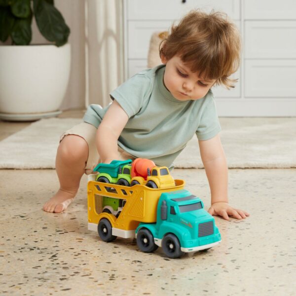 Jiggle & Giggle BioPlastic Vehicle Carrier Set