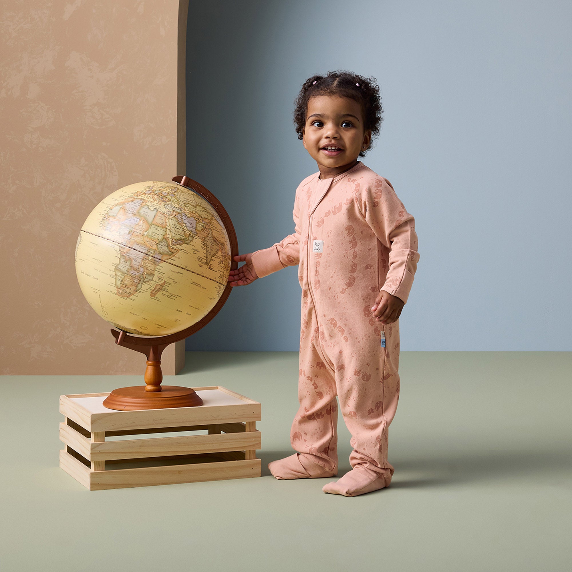 ergoPouch Long Sleeve Layers 0.2 tog - Elephant Parade