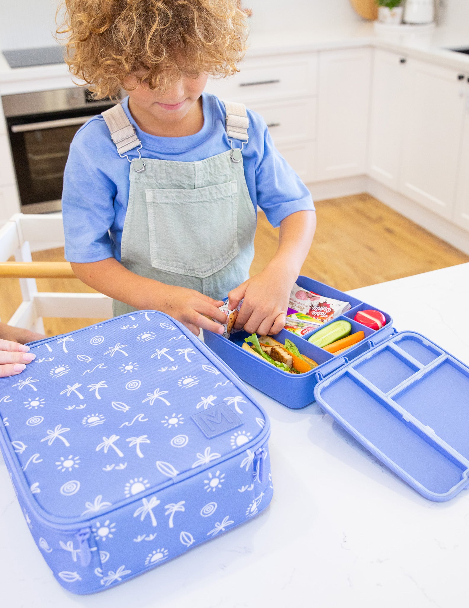 MontiiCo Large Inuslated Lunch Bag - Tide Break