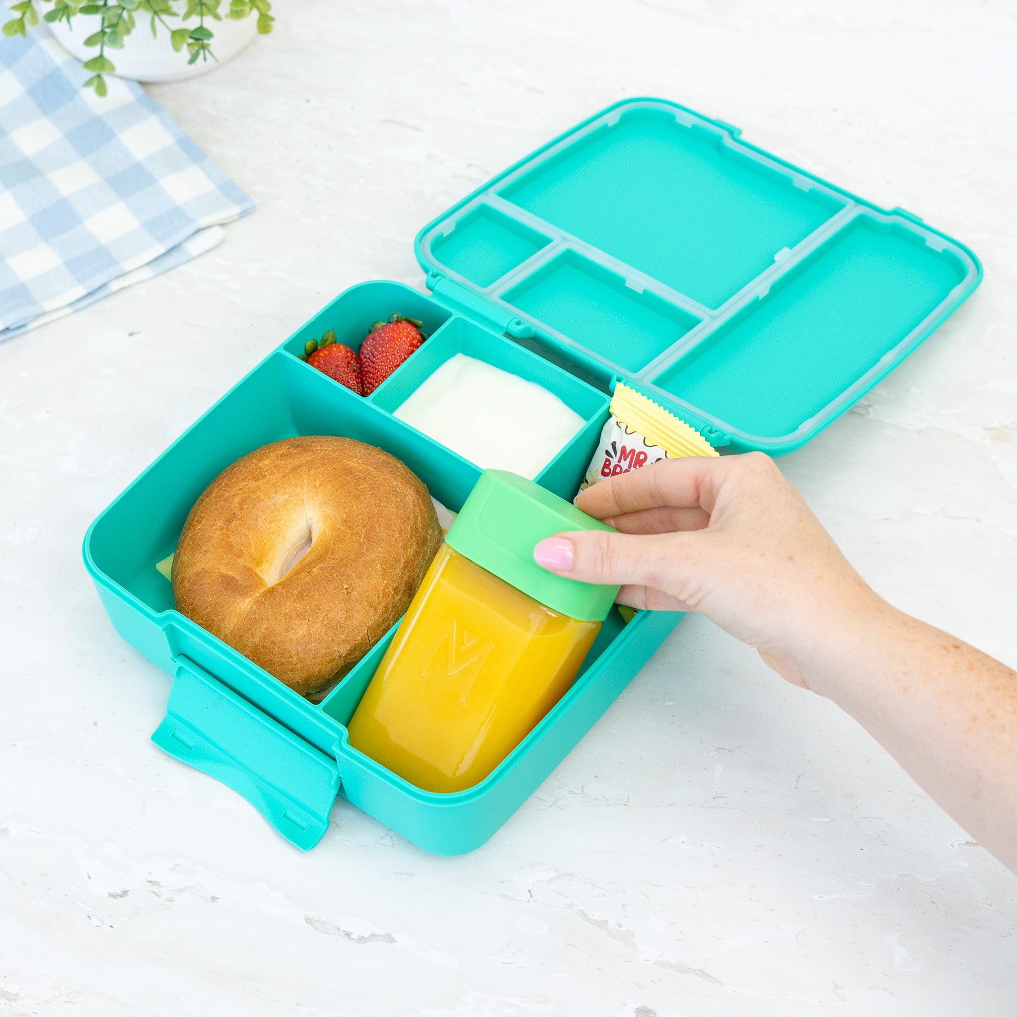 MontiiCo Bento Bottle 250ml Apple