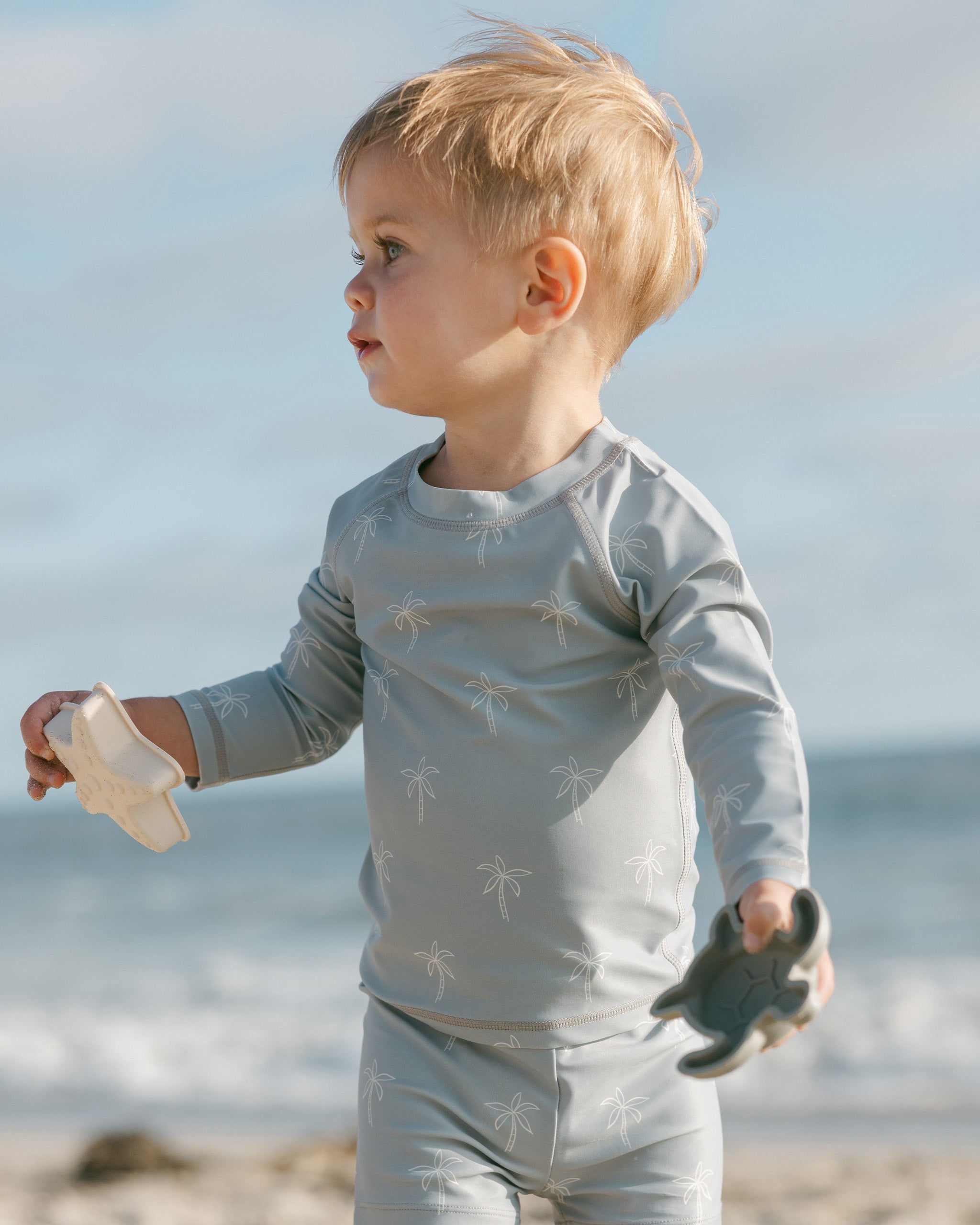 Quincy Mae Finn Rashguard + Short Set - Palms/blue