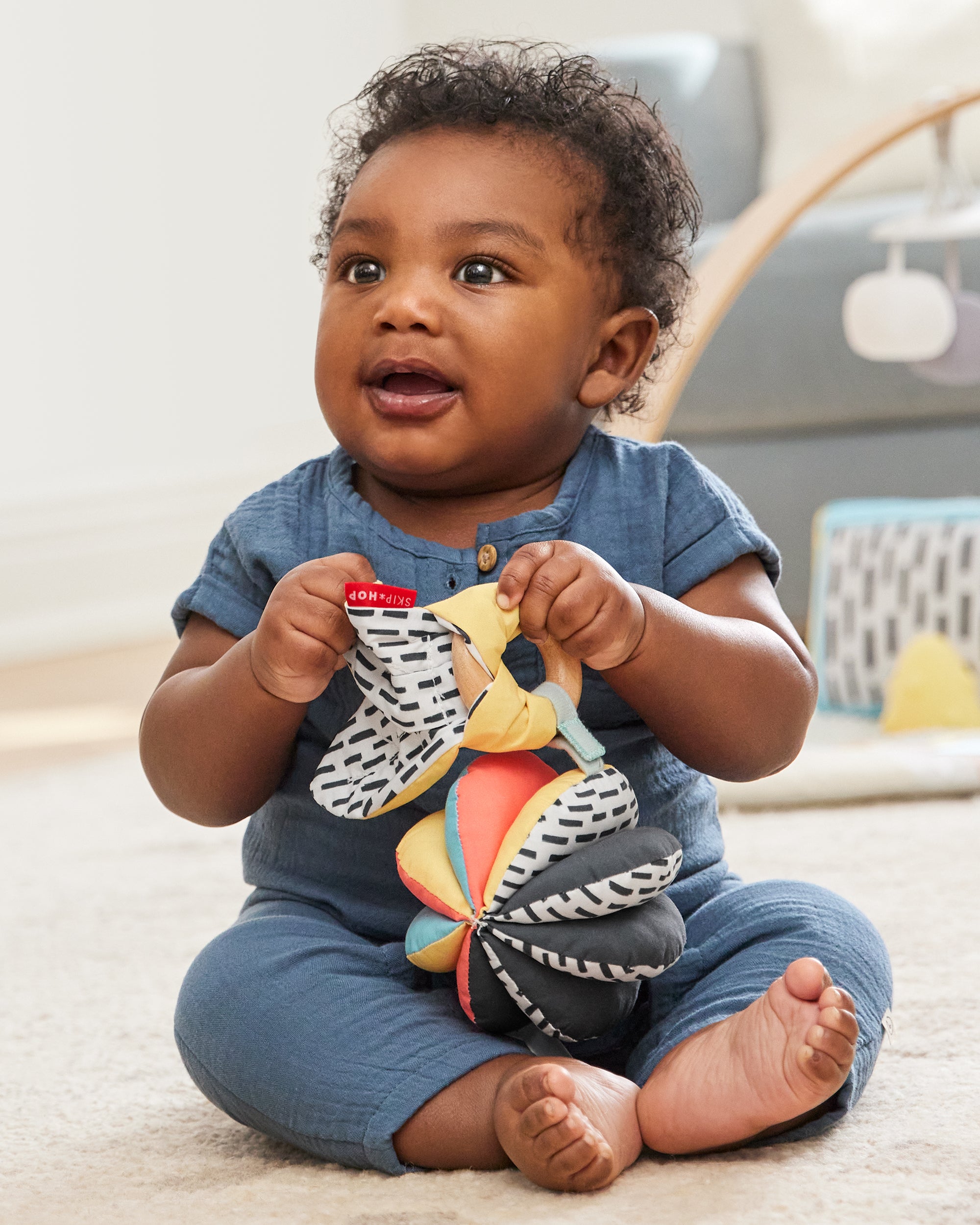 Skip Hop Discoverosity 3 In 1 Classic Stroller Toy