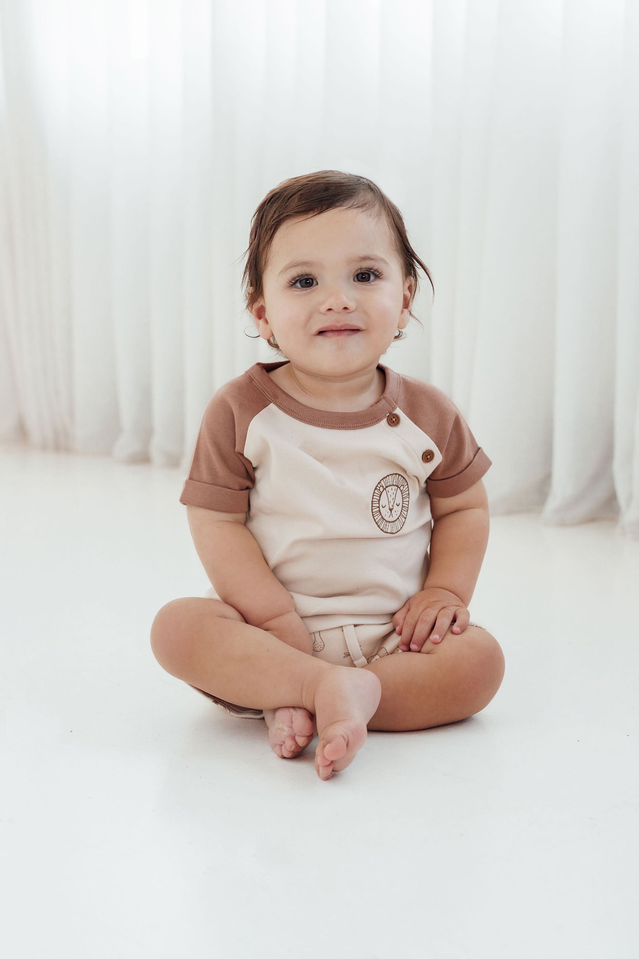 Aster & Oak Lion Embroidered Tee