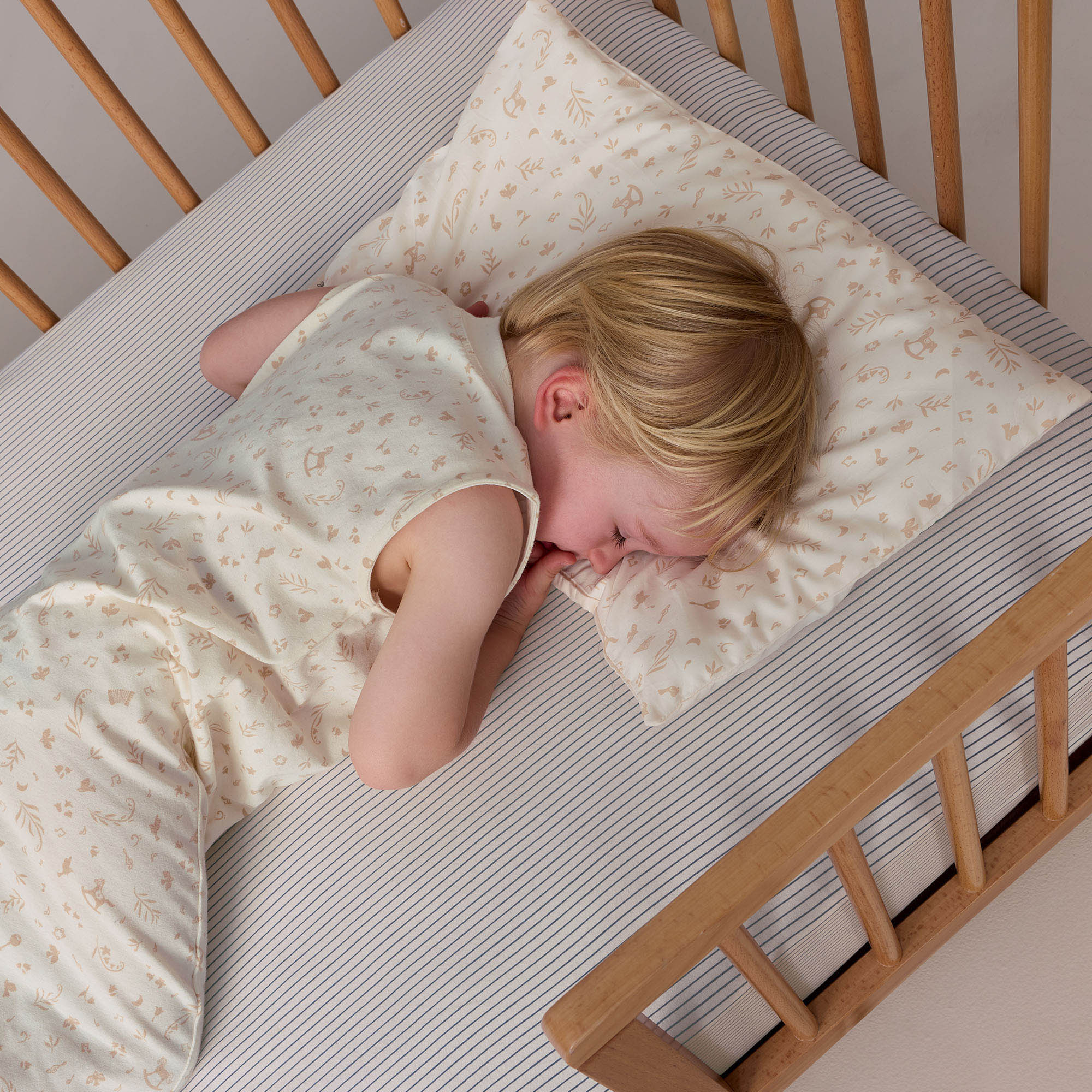 ergoPouch Sleep Suit Bag Lullaby 0.2 tog