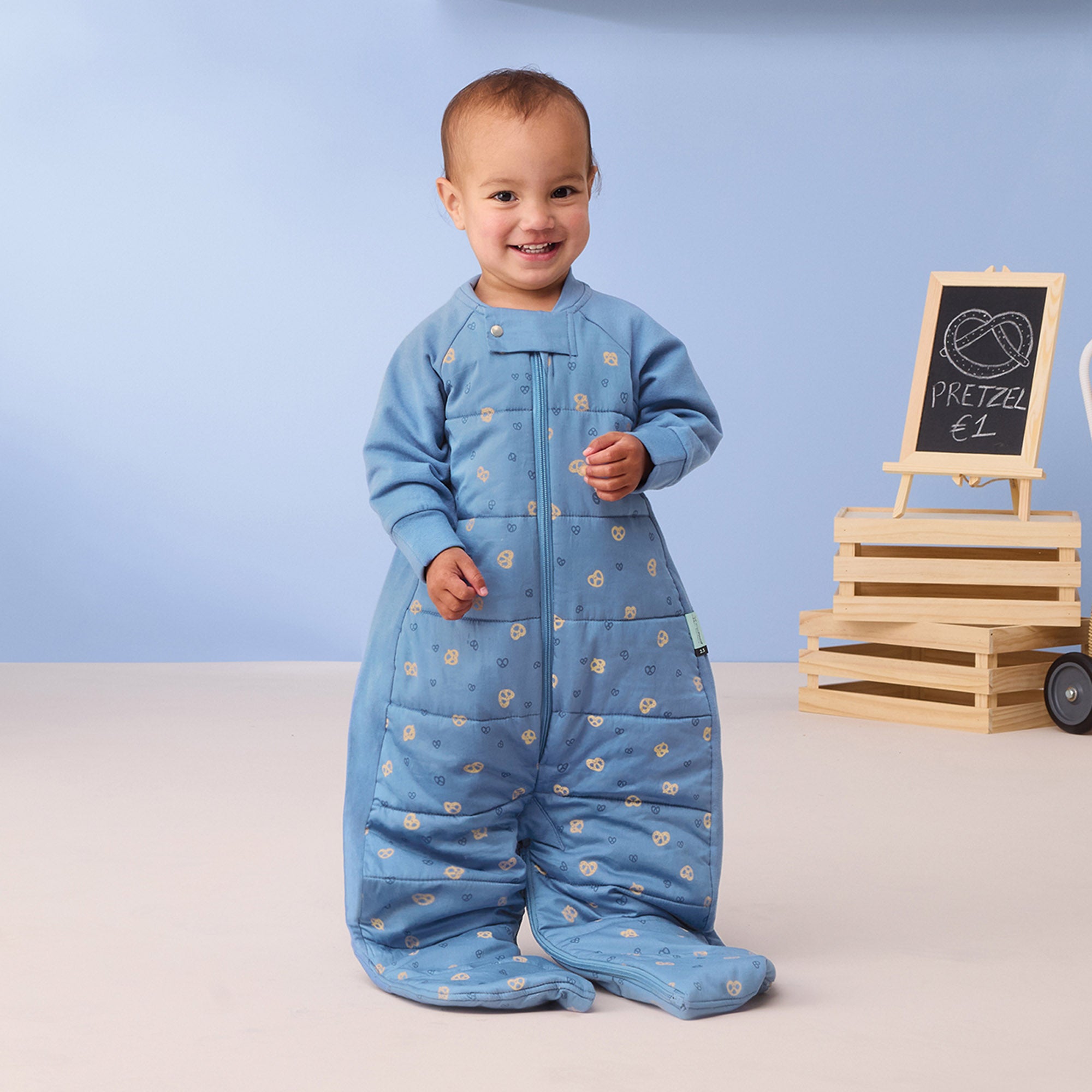 Ergopouch Sleep Suit 2.5 Tog Petite Pretzel