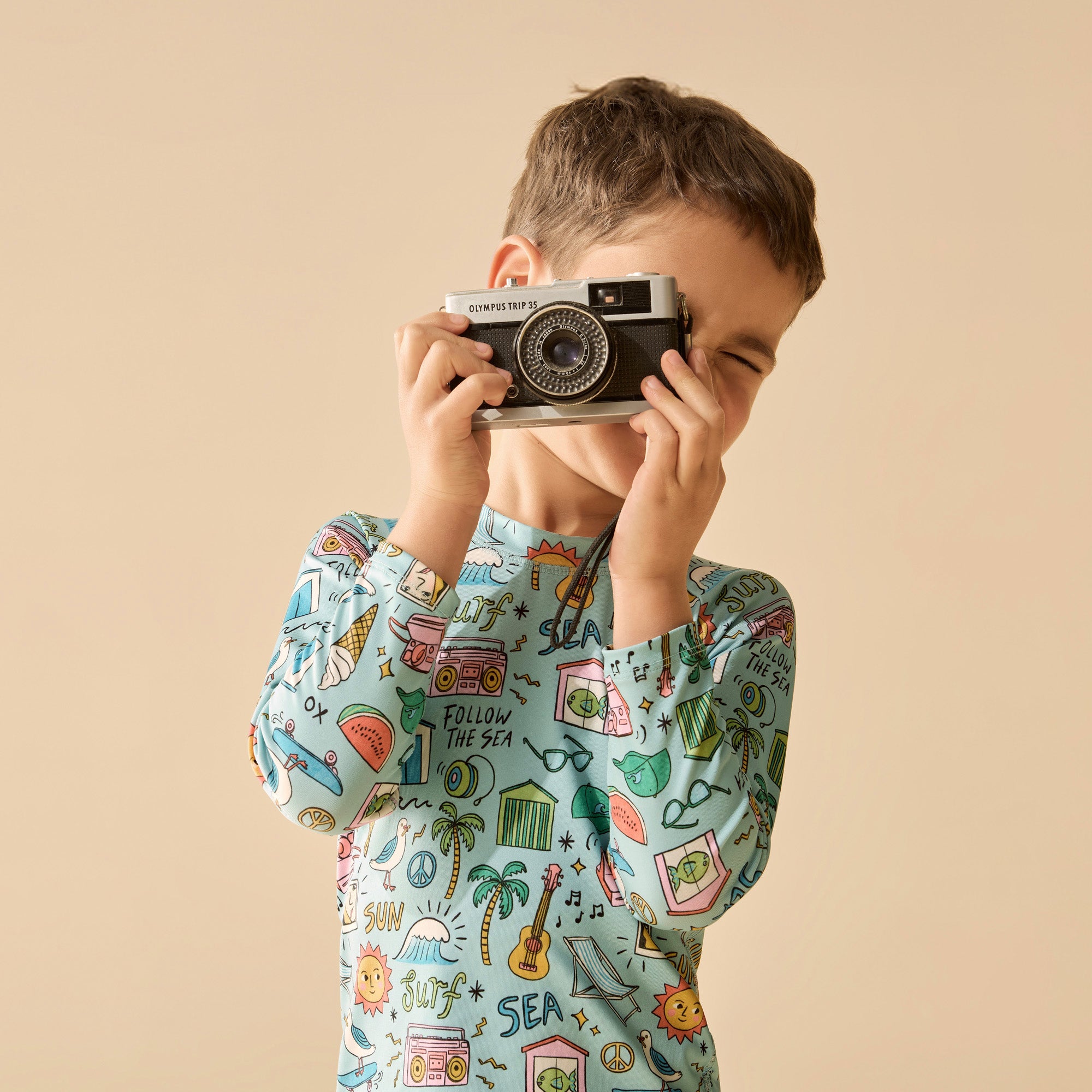 Wilson & Frenchy Sun Surf & Sea Rashie Swim Set