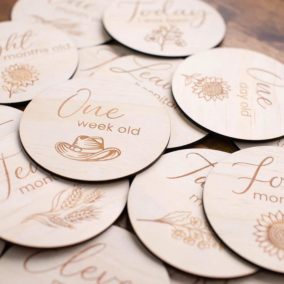 Hello Fern Wooden Month Milestone Discs - Country