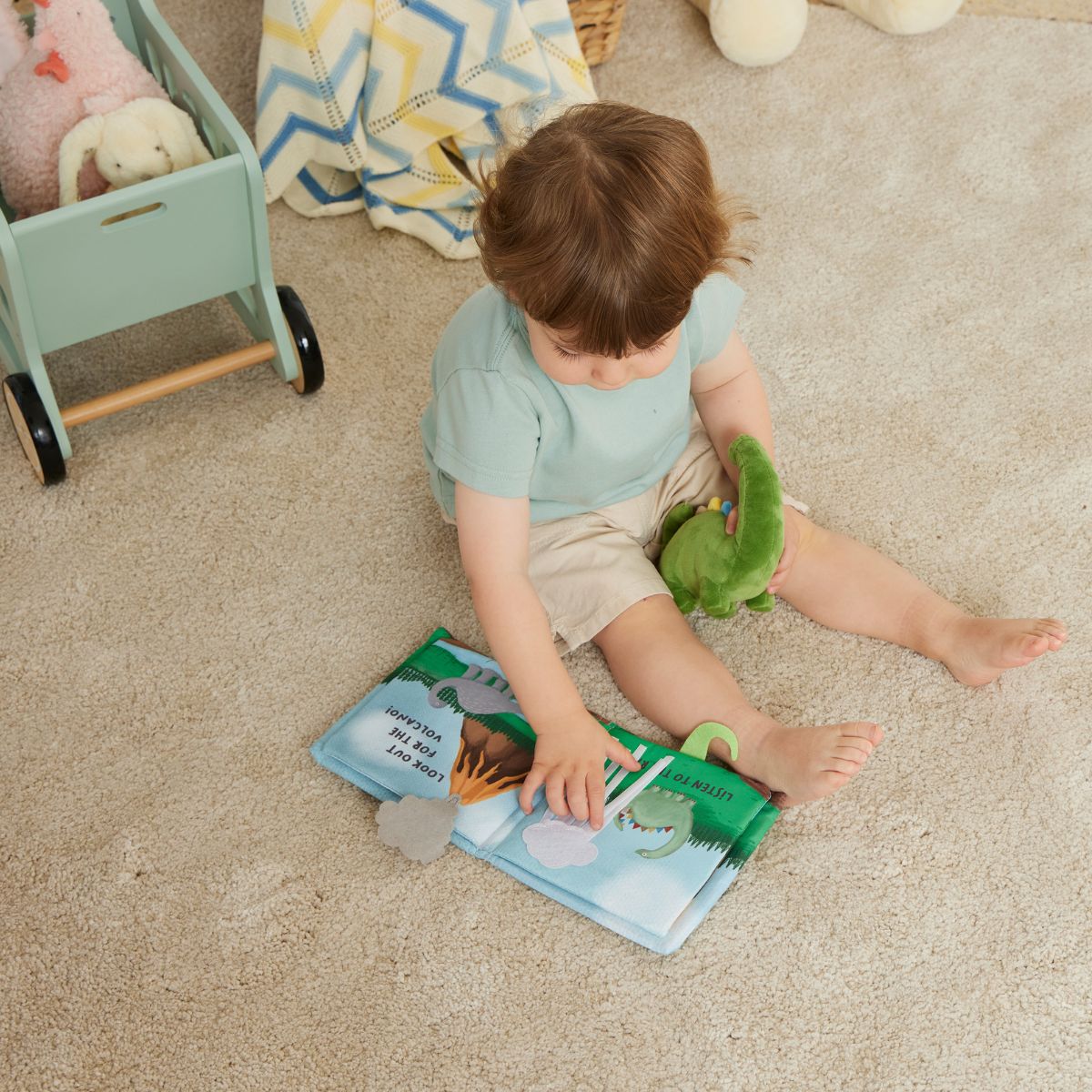 Jiggle & Giggle Dinosaurs Activity Fabric Book & Toy Set