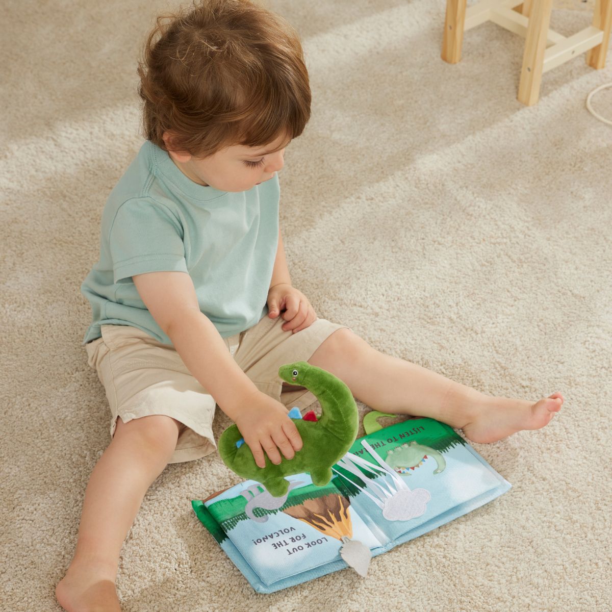 Jiggle & Giggle Dinosaurs Activity Fabric Book & Toy Set