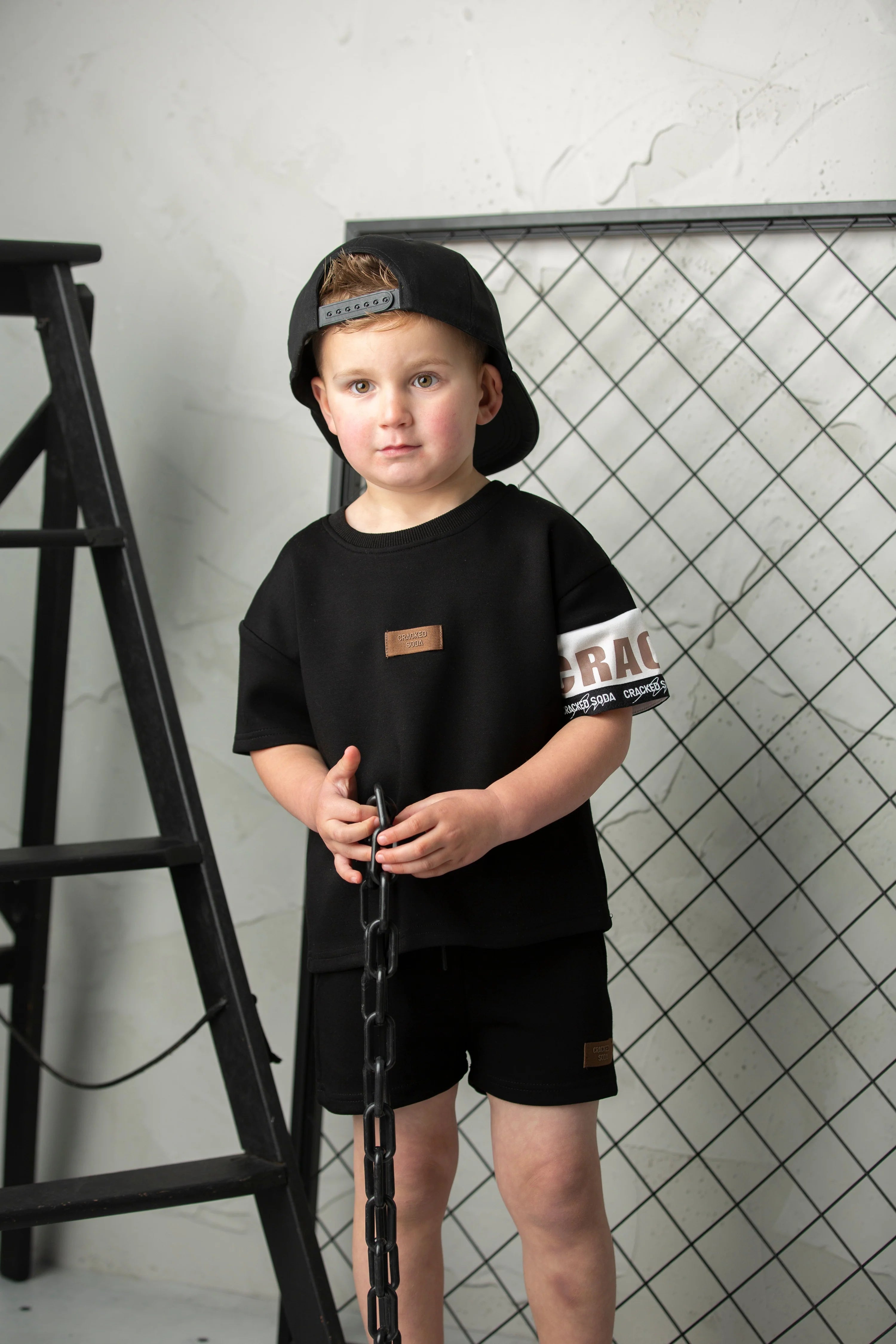 Cracked Soda Luca Shorts Black