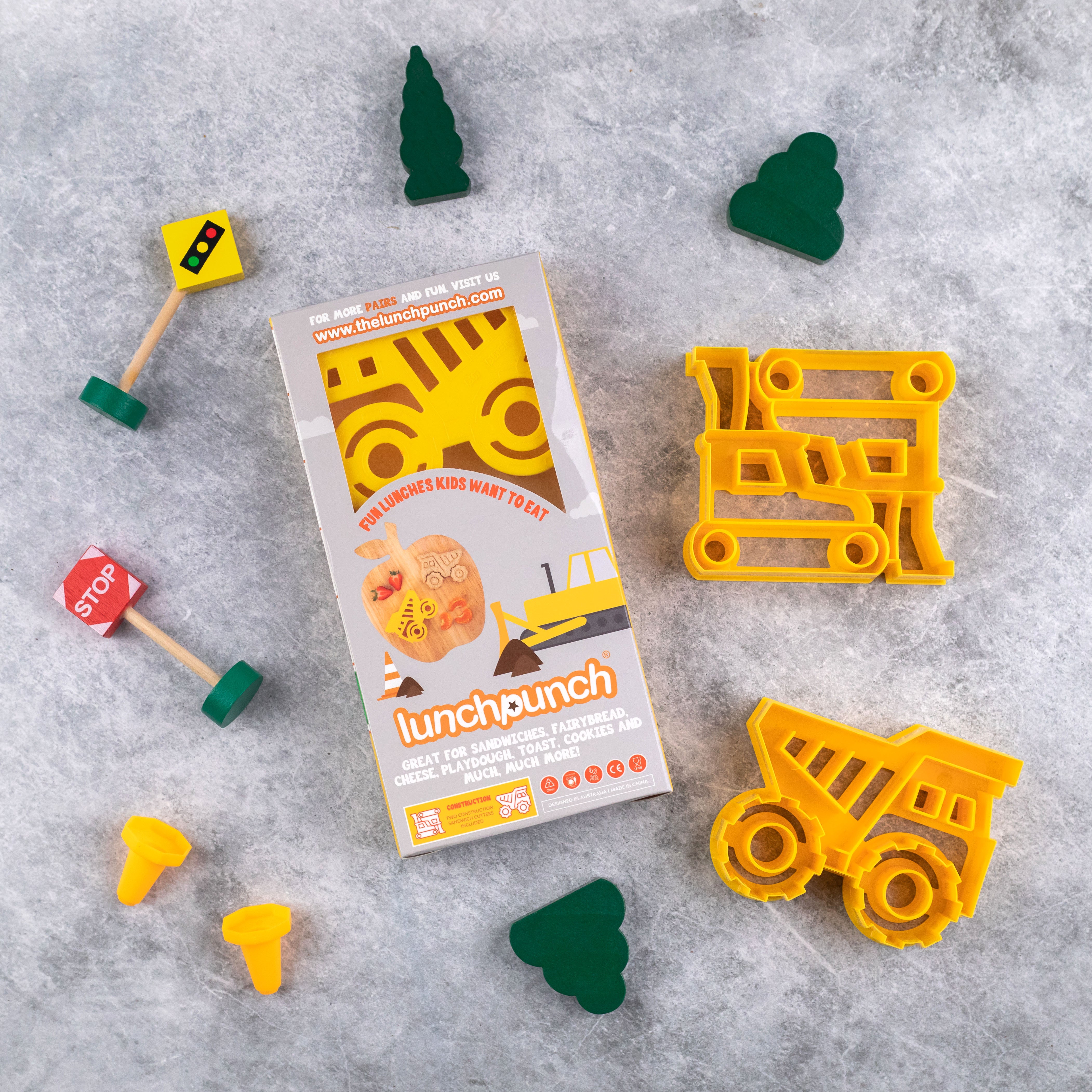 Lunch Punch Pairs Sandwich Cutters