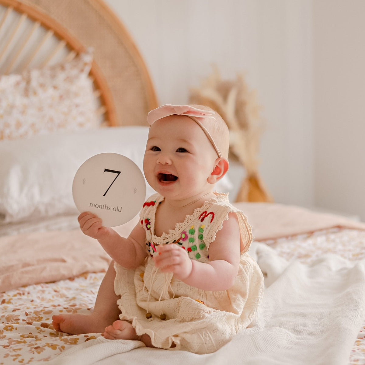 Truly Amor Baby Milestone Cards