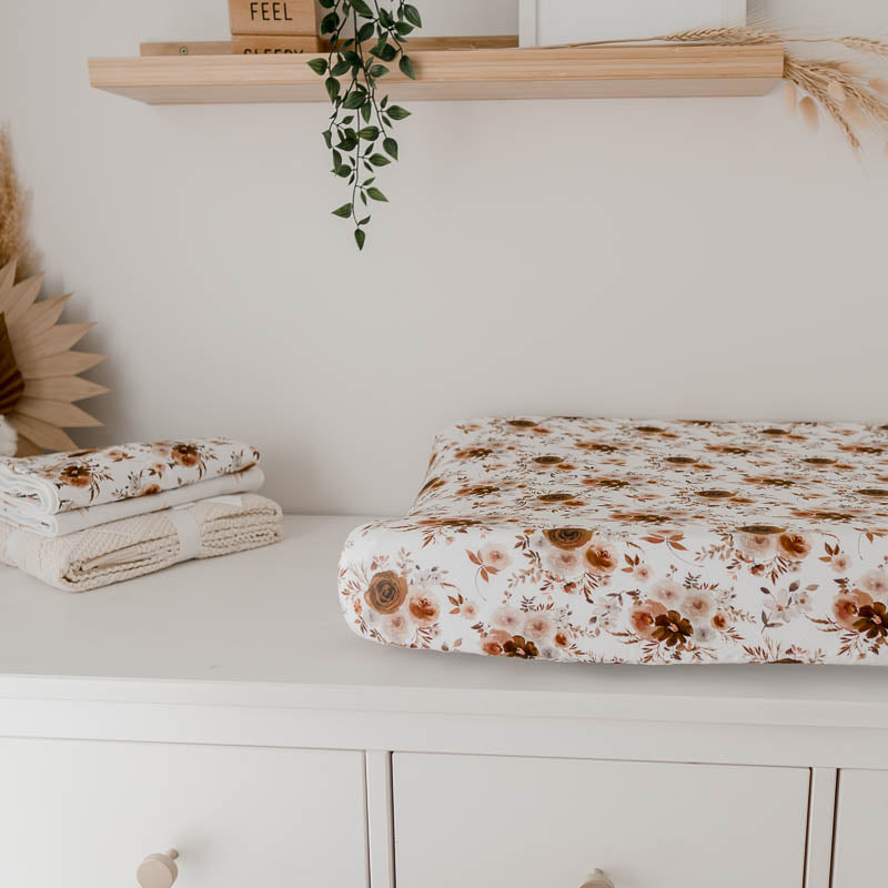 Snuggly Jacks Fitted Bassinet Sheet/ Change Mat Cover