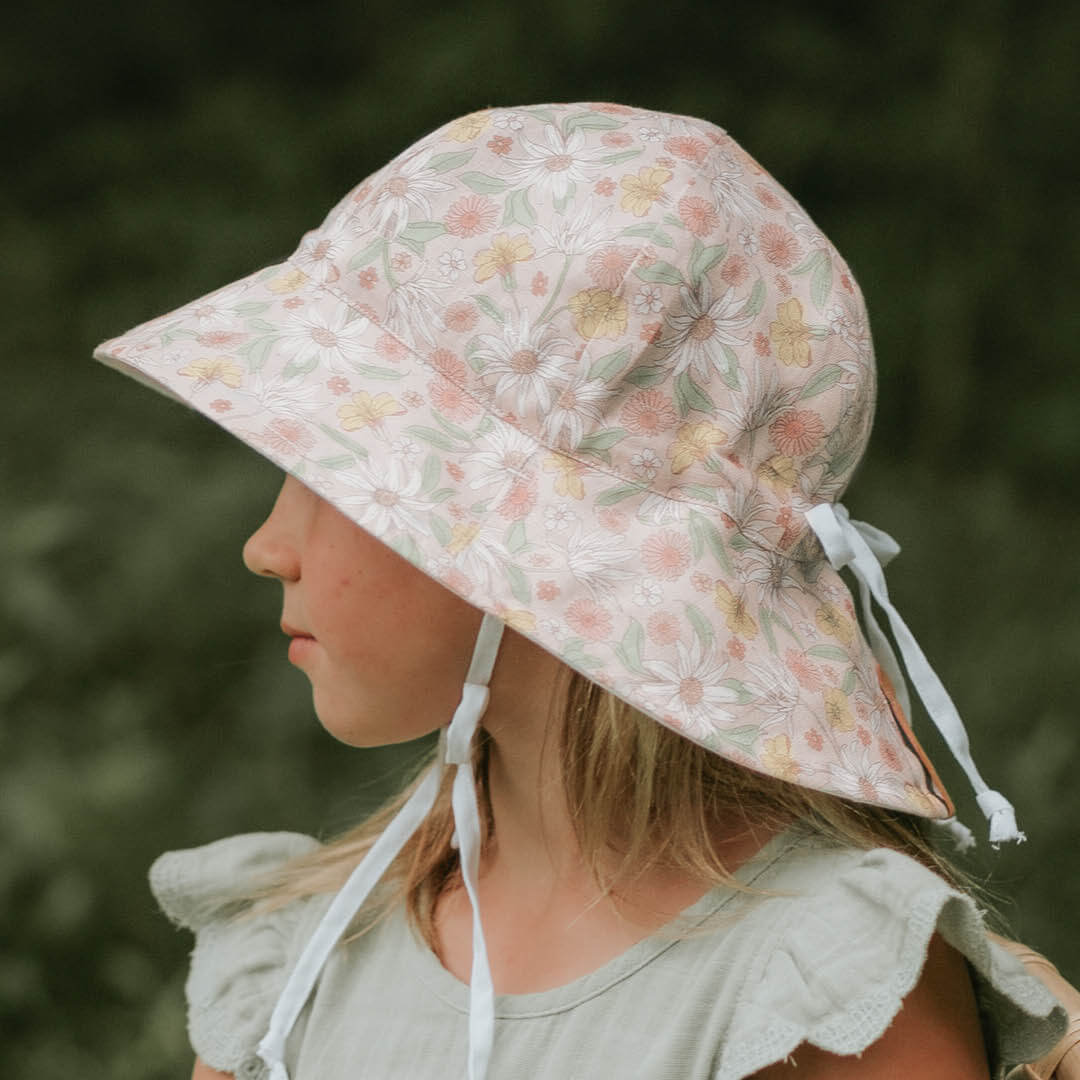 Bedhead Heritage Girls Reversible Panelled Bucket Sun Hat - Wildflower/blanc