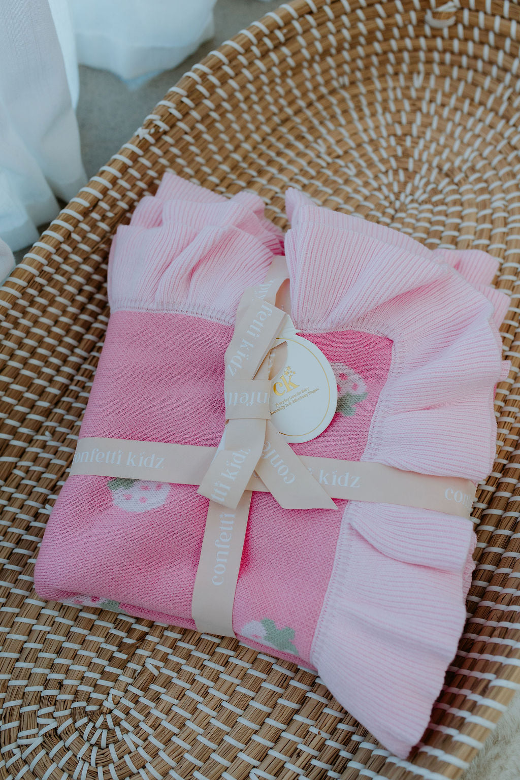 Confetti Kidz Frilly Knit Blanket Strawberry Kisses