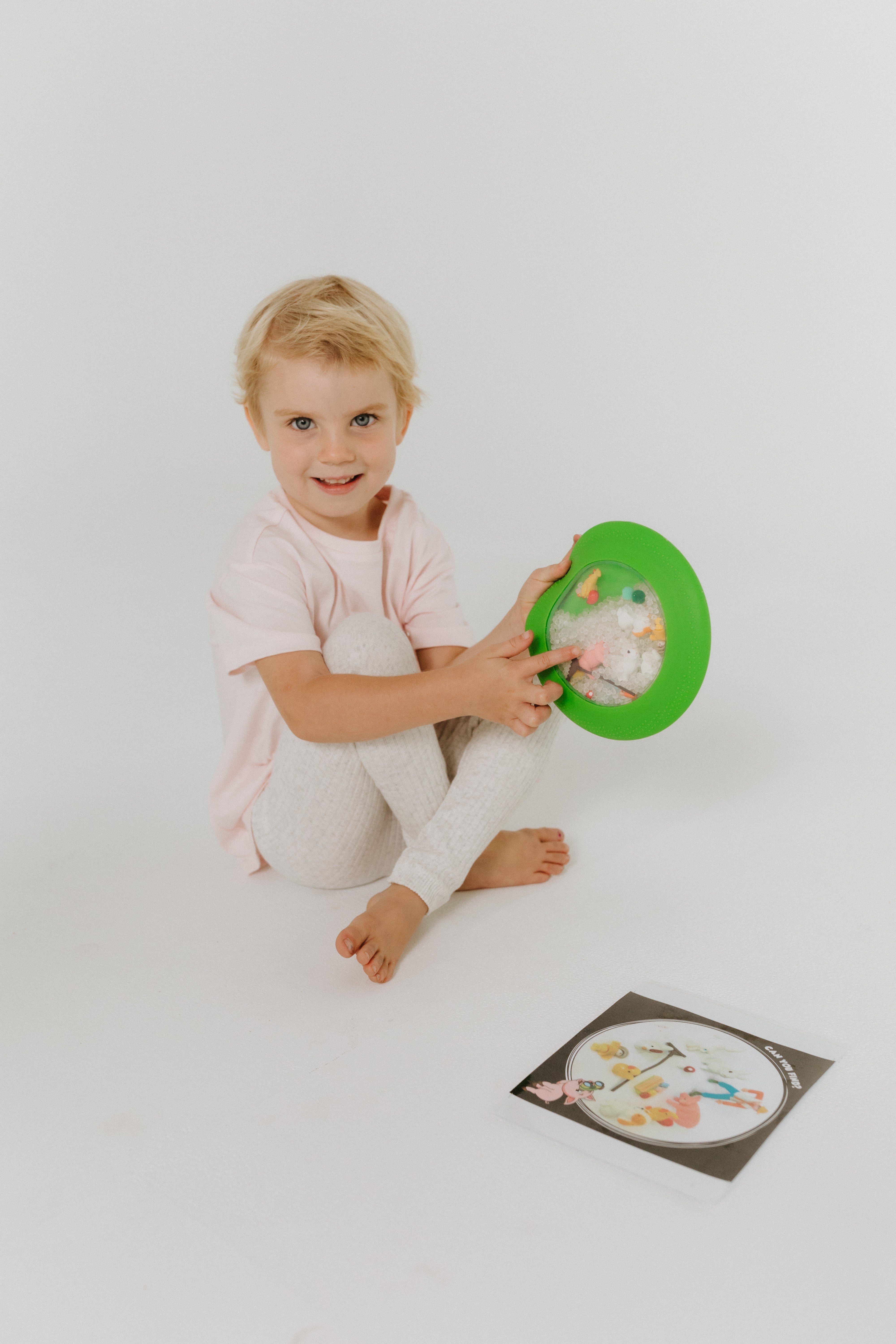 Jellystone Peekaboo Sensory Bag