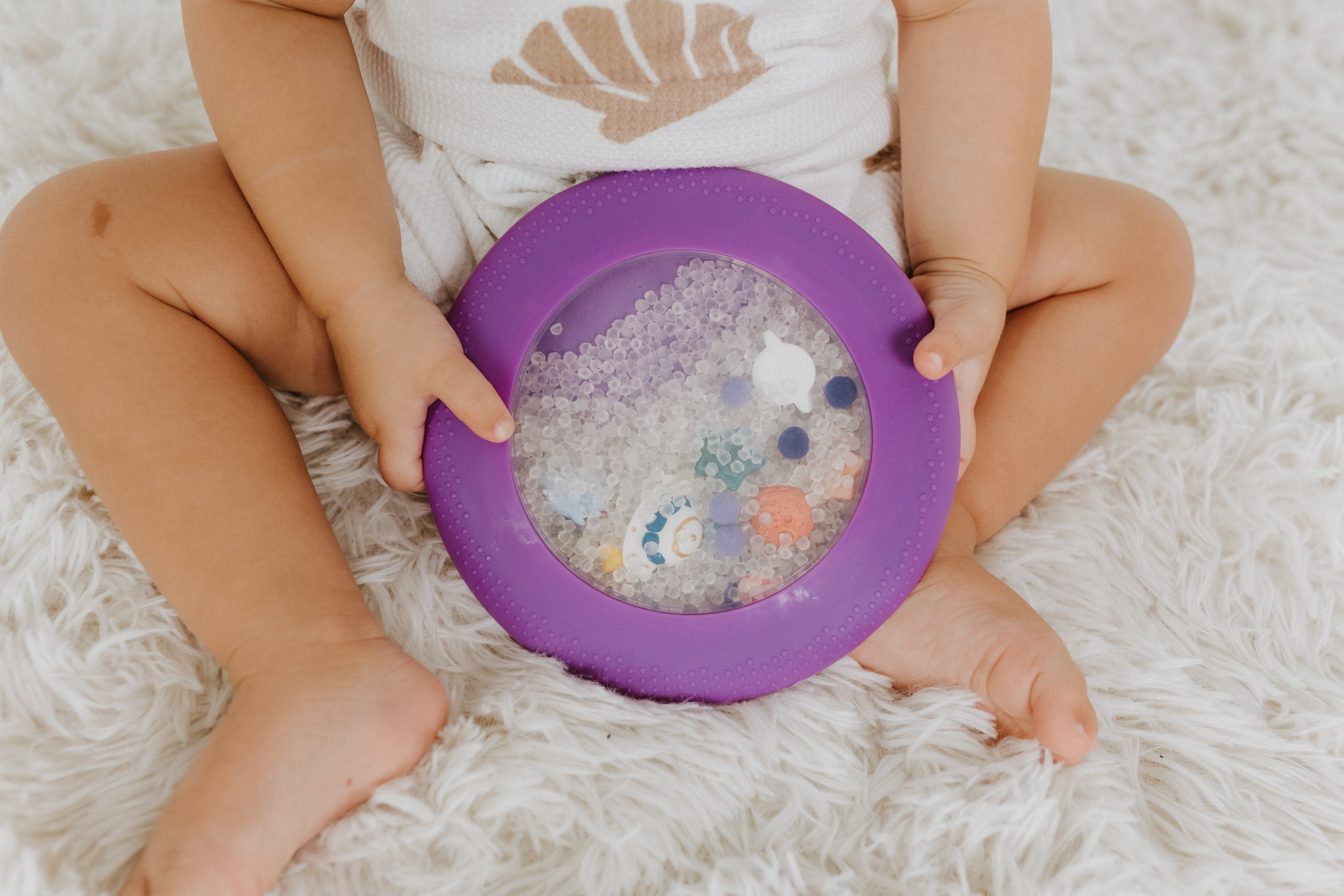 Jellystone Peekaboo Sensory Bag