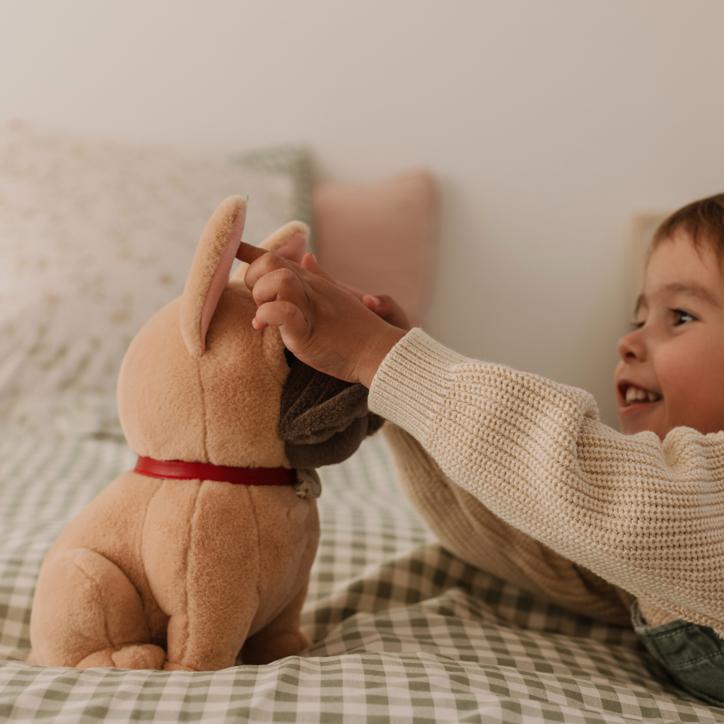 Besitos Dog Plush Juniper