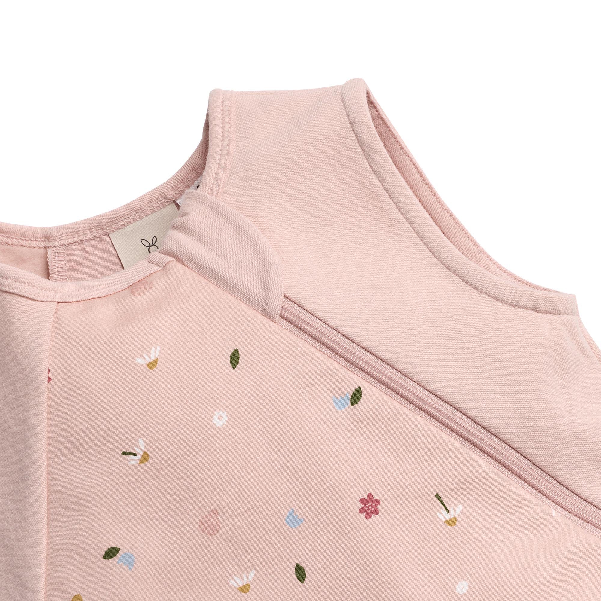 ergoPouch Side Zip Sheeting Bag Daisies 0.3 tog