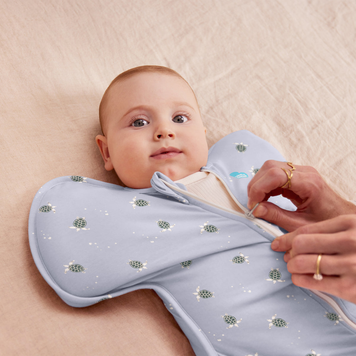 Love to Dream Swaddle Up 1.0 tog Cotton Mist Blue Turtally