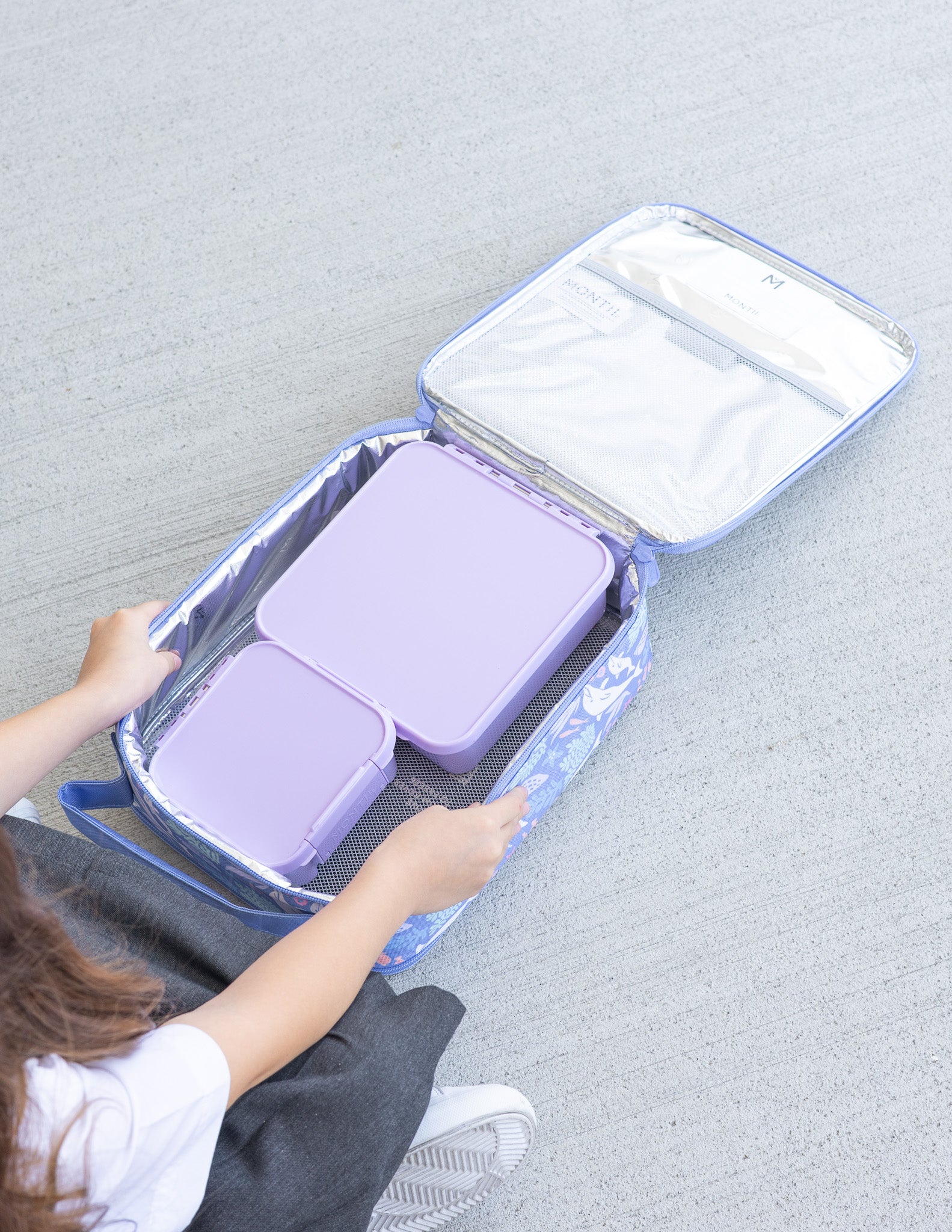 MontiiCo Large Insulated Lunch Bag Twirl