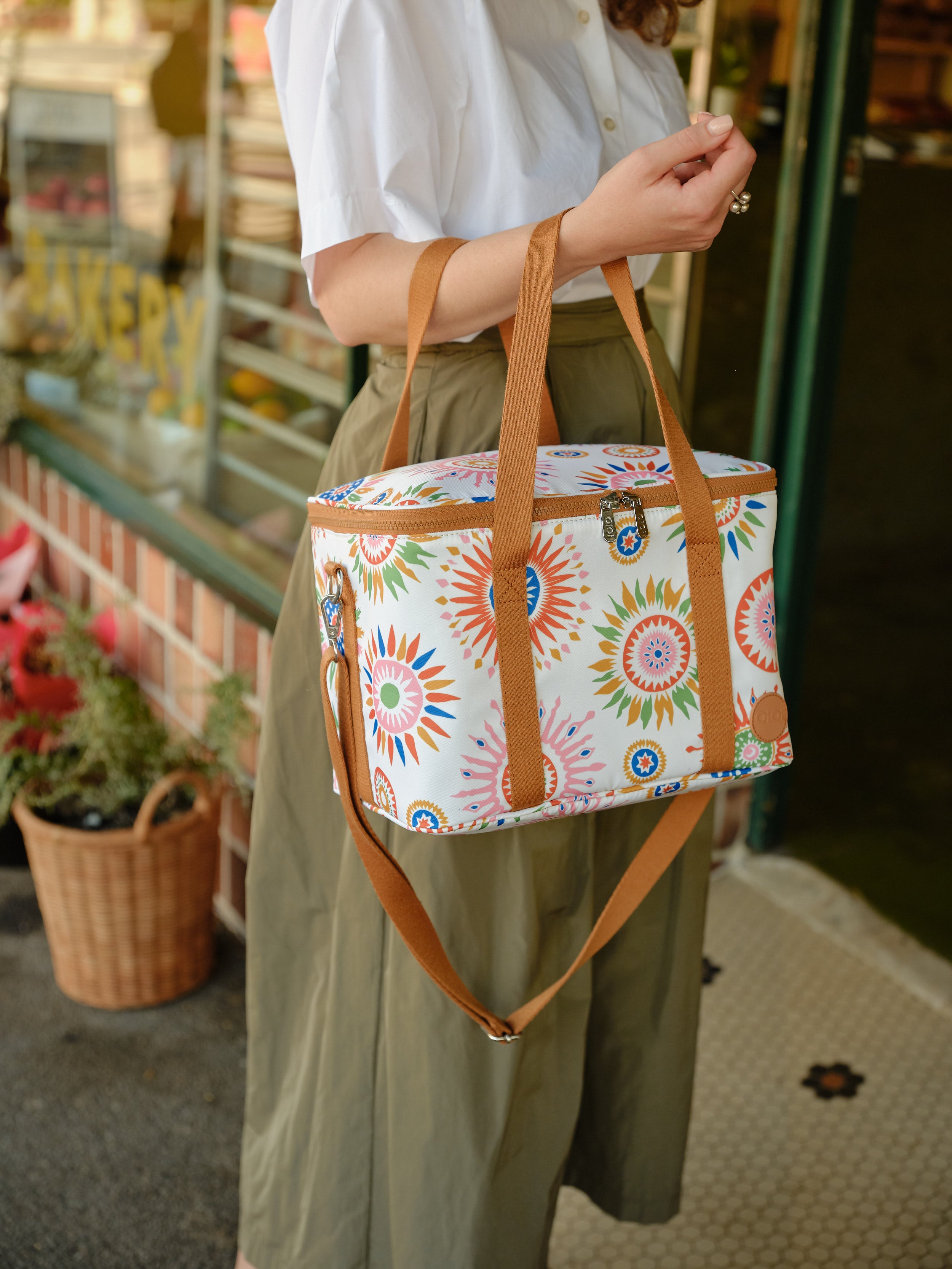 OiOi Maxi Insulated Lunch Bag - Suburst