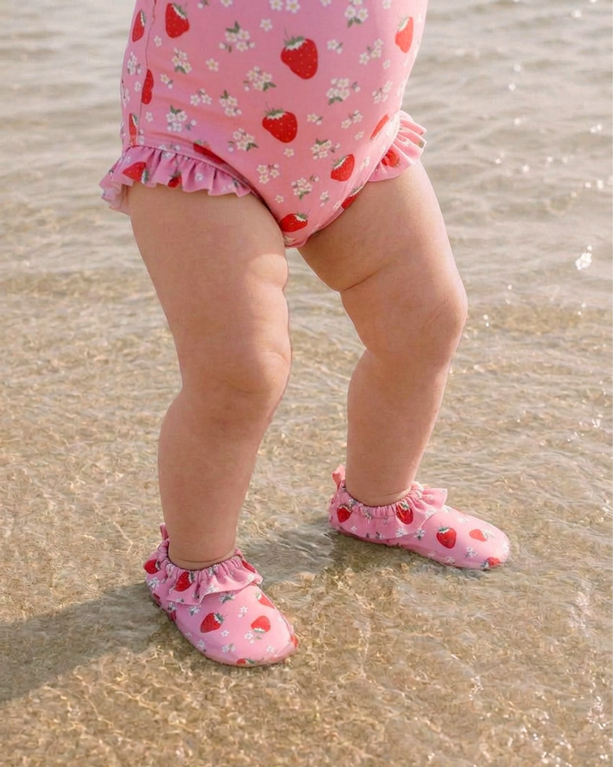 Toshi Swim Water Shoes Twinkle Strawberry