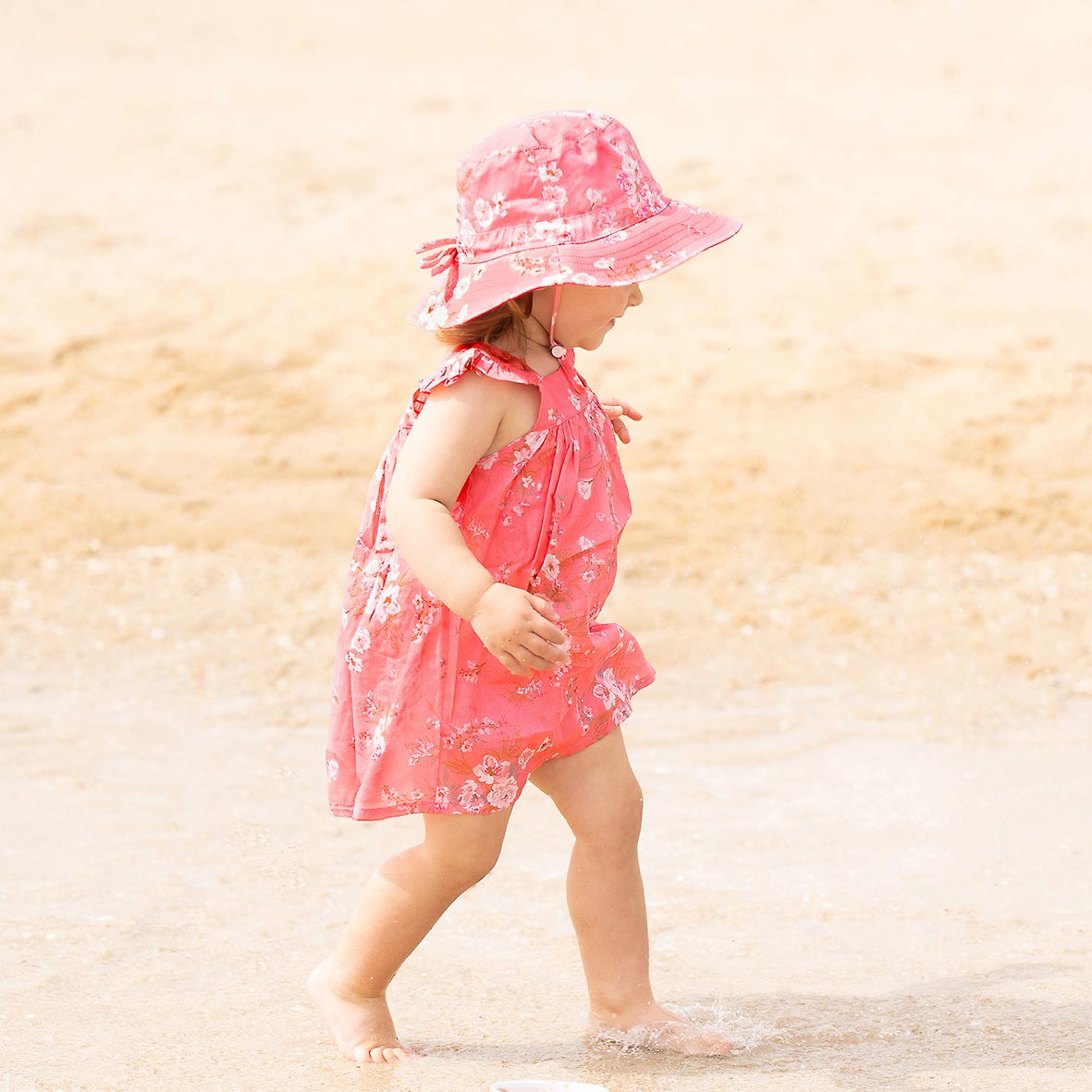 Toshi Sunhat Felicia Scarlet