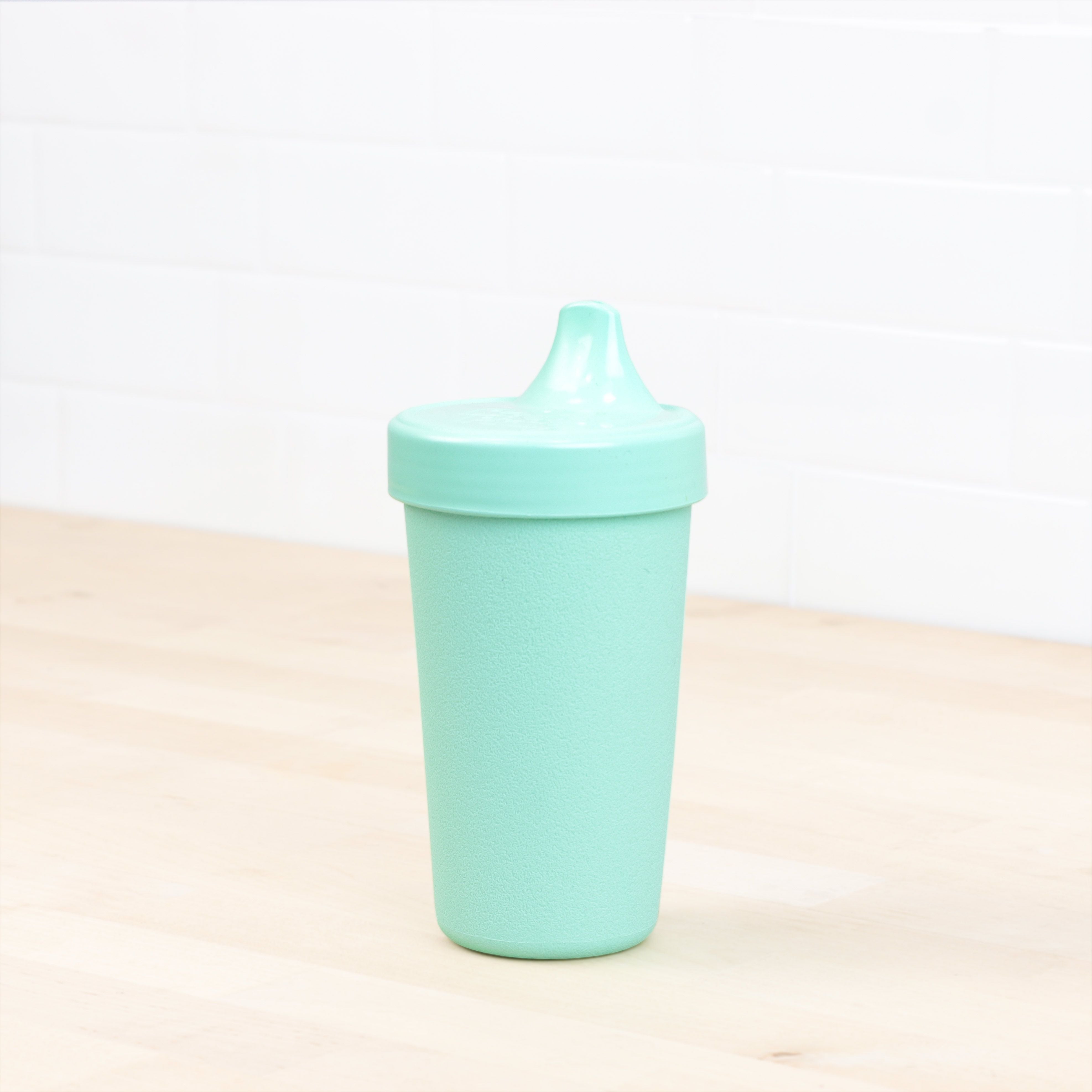 Sippy cup with sales rubber top