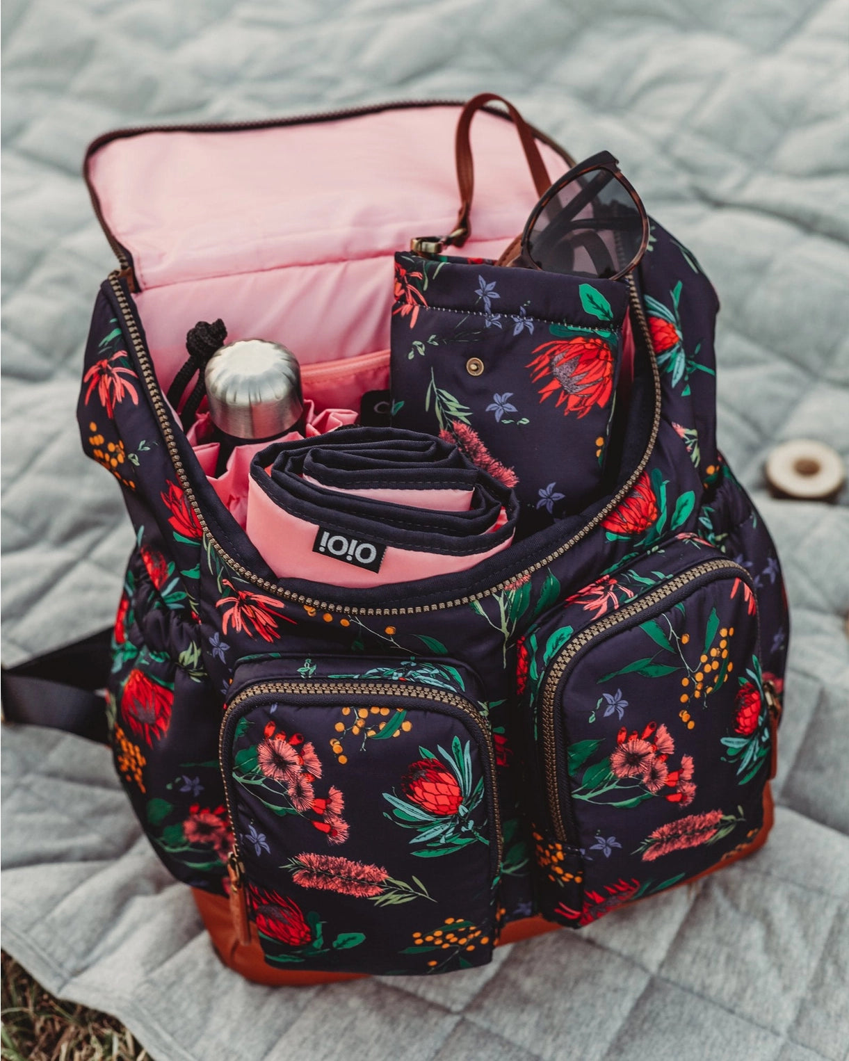 OiOi Botanical Floral Nylon Backpack