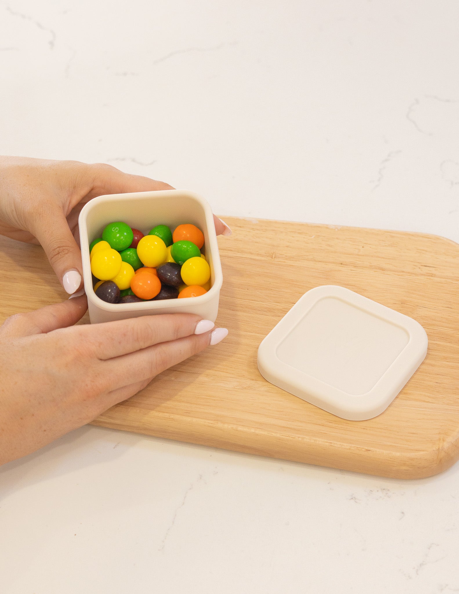 Montiico Silicone Snack Tub