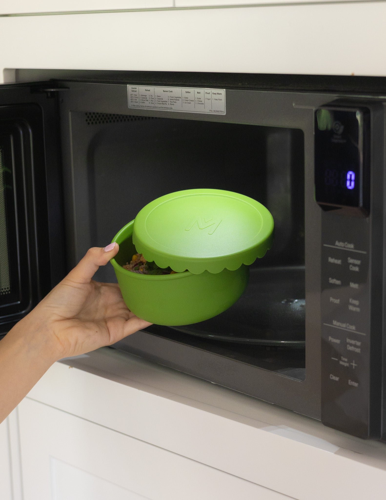 Montiico Silicone Scallop Bowl