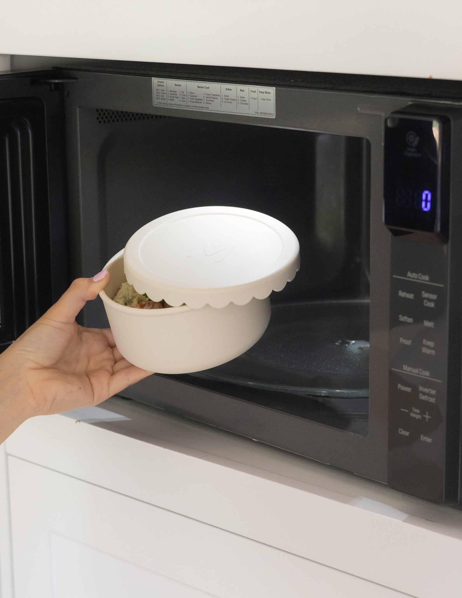 Montiico Silicone Scallop Bowl