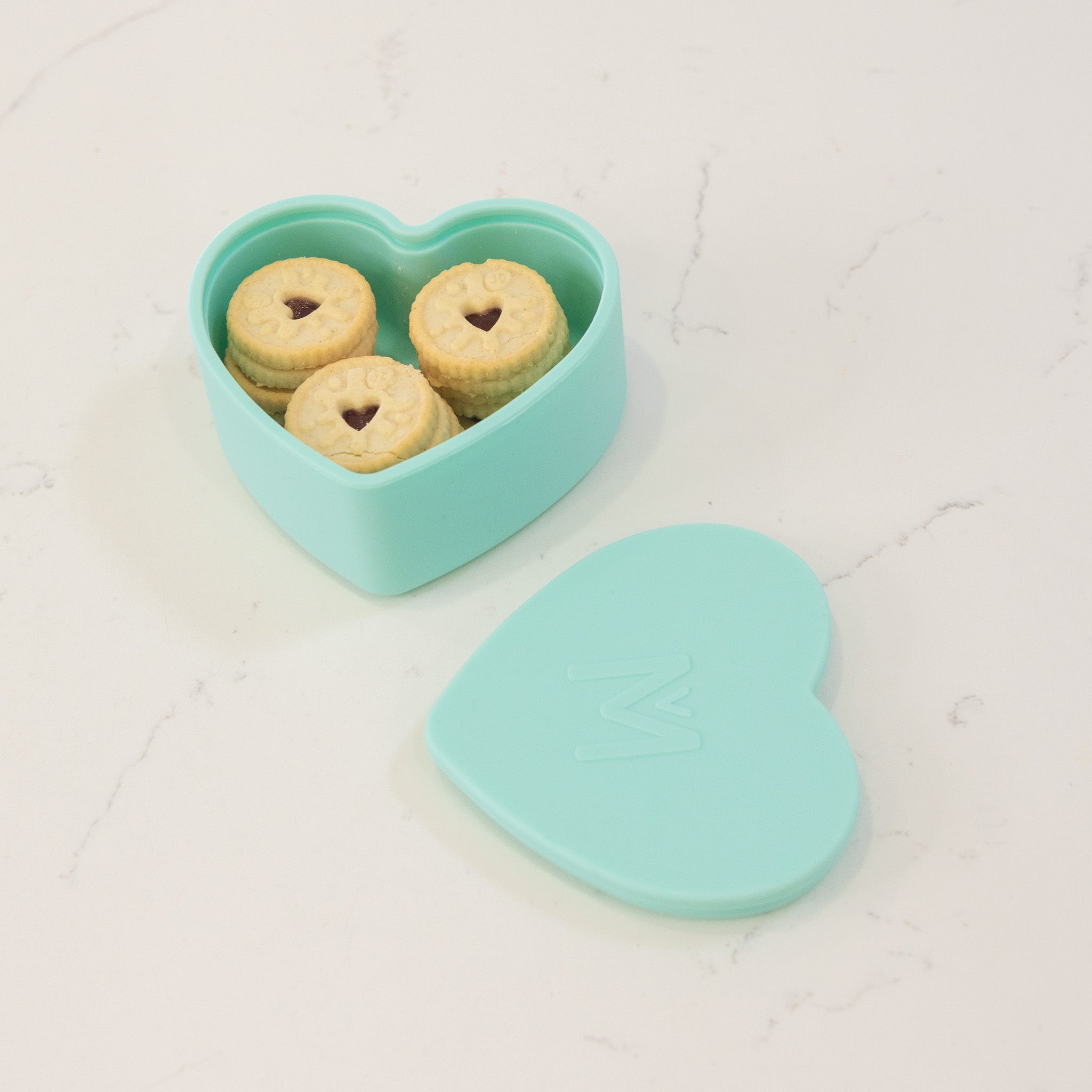 MontiiCo Silicone Heart Tub