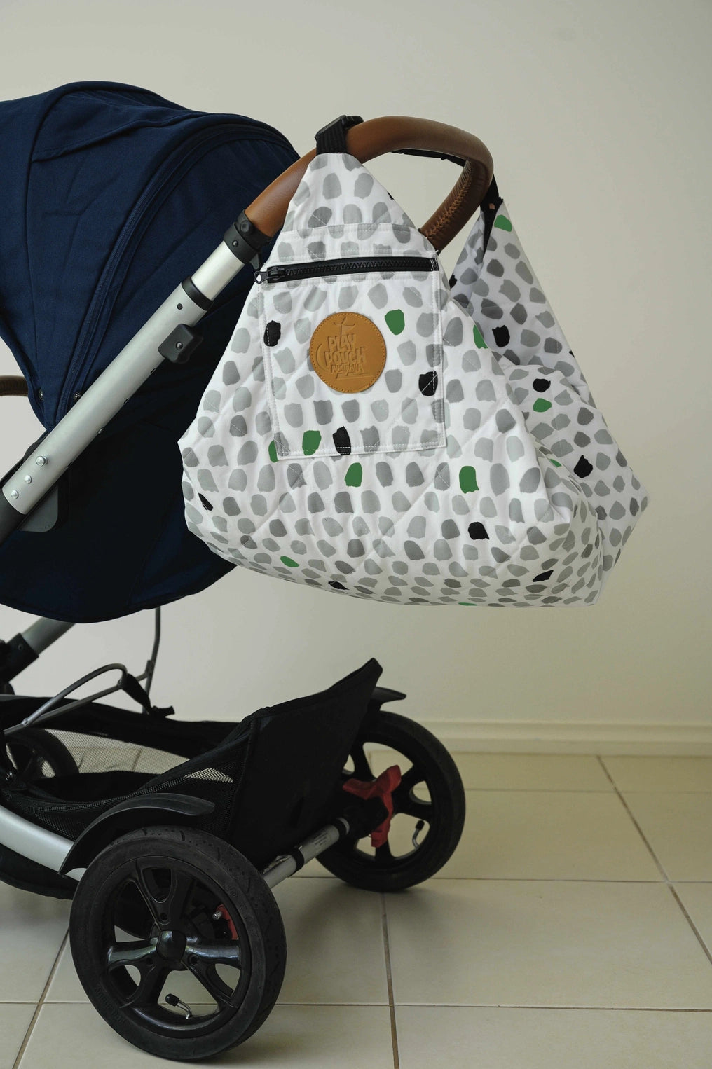 Play Pouch Bebe Pouch Panda